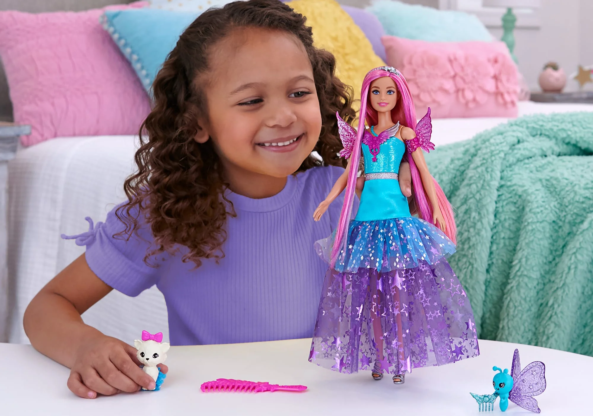 Muñeca Barbie Con DOS Mascotas De Fantasía, Barbie “Malibu” De Barbie A Touch Of Magic - Image 2