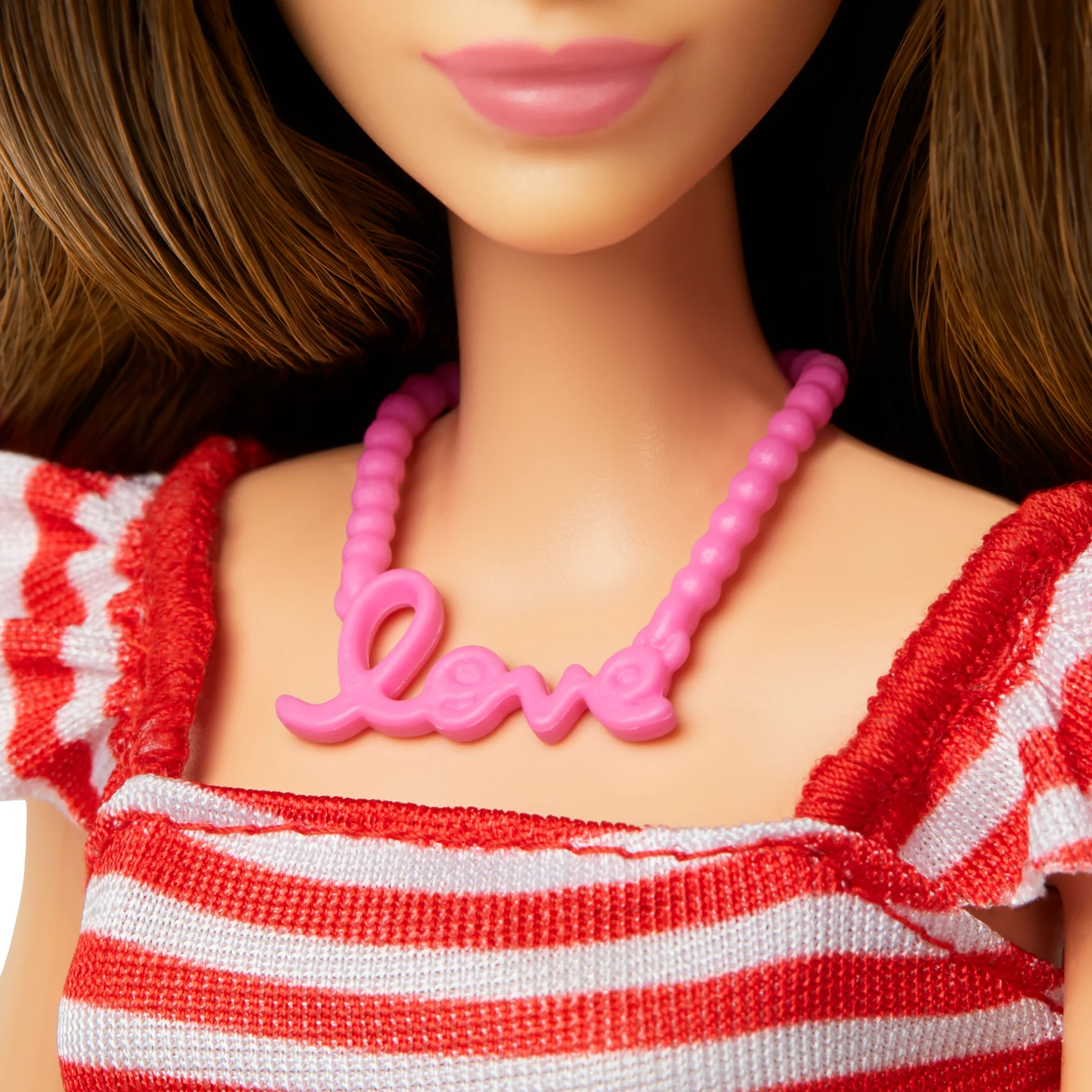 Barbie Dünyayı Geziyoruz Paris Macerası Bebek Seti, Kıyafeti Ve Piknik Aksesuarlarıyla Kahverengi Saçlı Bebek - Image 4