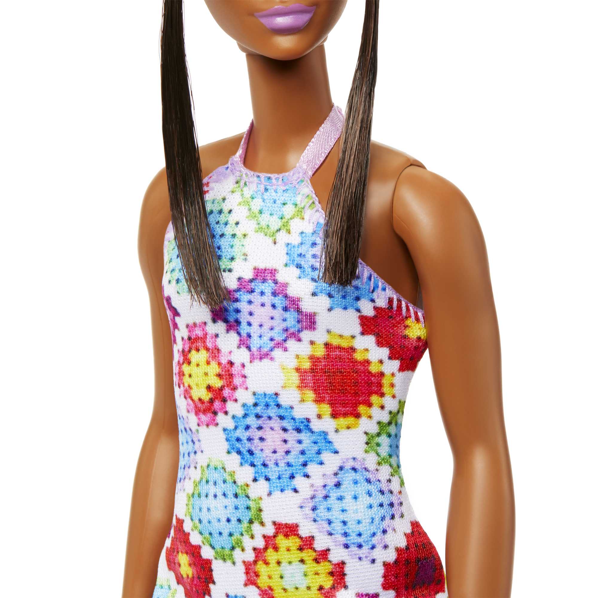 Barbie Fashionistas-Puppe Nr. 210 Mit Dutt Und Gehäkeltem Neckholderkleid - Image 4