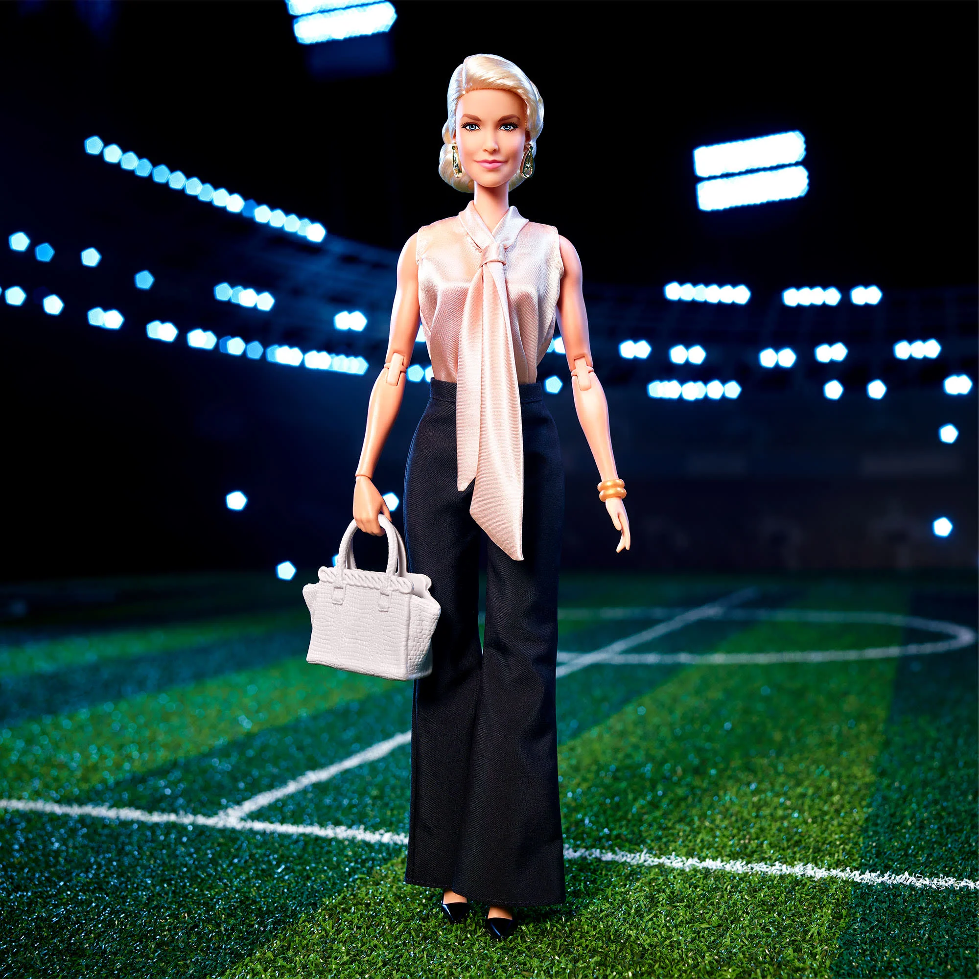 Barbie – Poupée Barbie Signature Rebecca Welton - Image 7