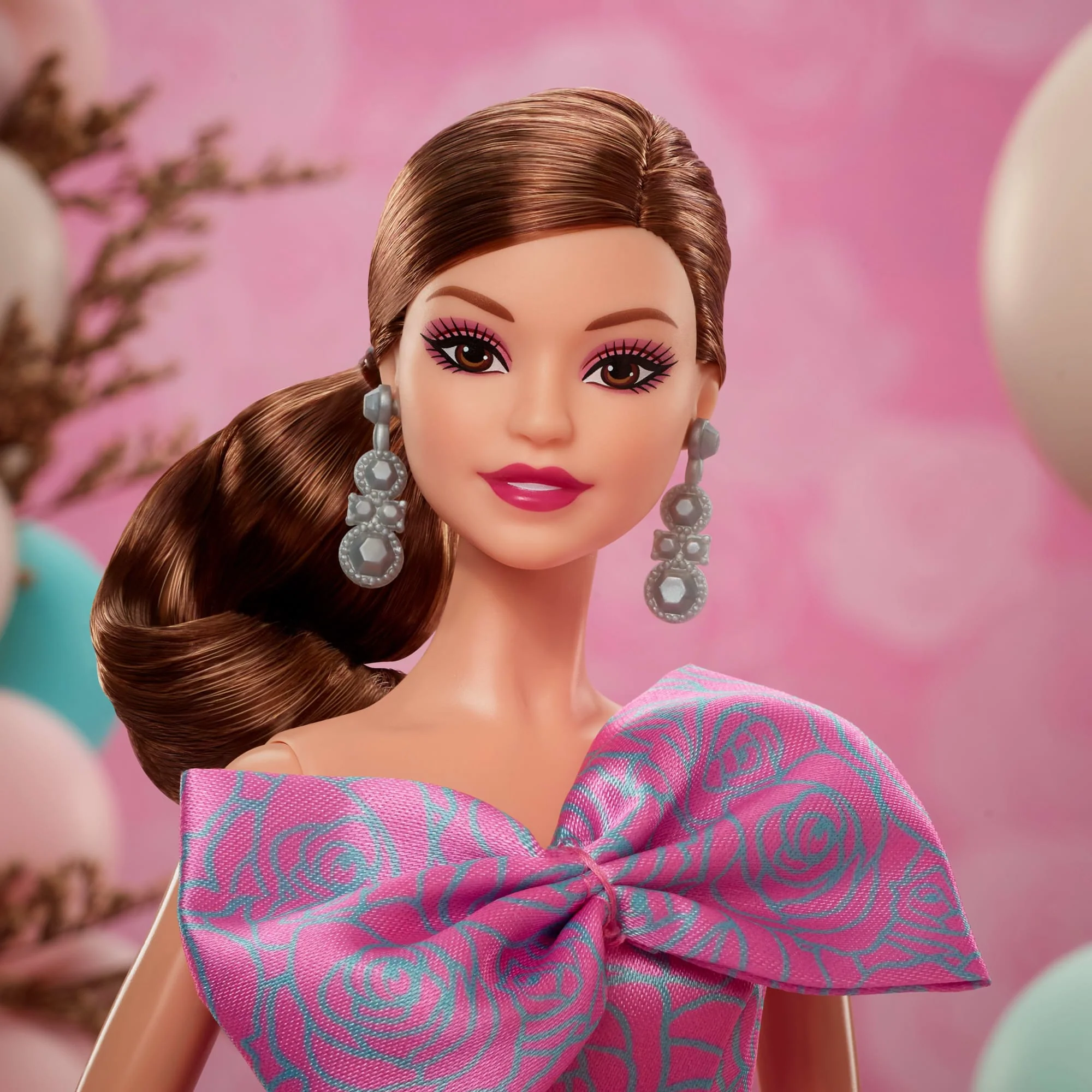 Barbie Signature Birthday Wishes Doll, Collectible Fashion Doll in Satiny, Pink Dress - Image 2
