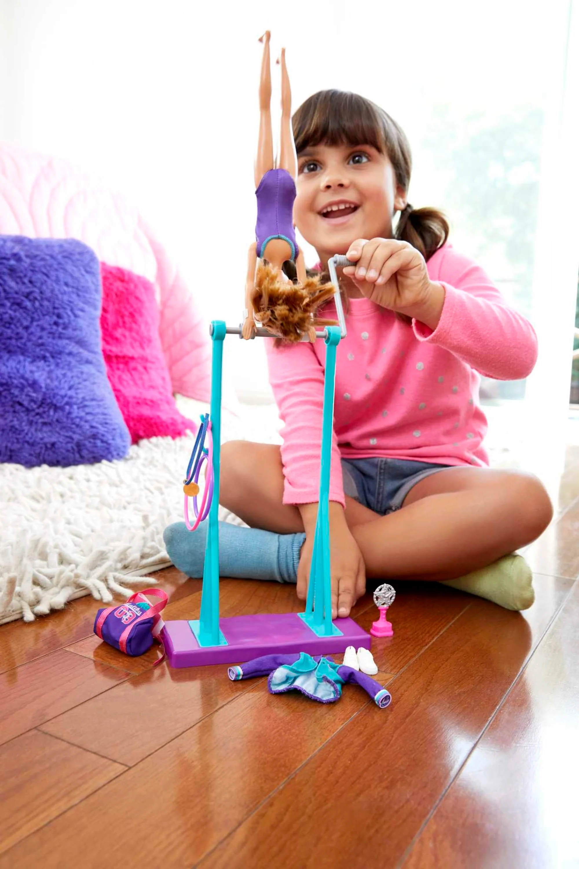 Barbie Team Stacie Doll & Accessories - Image 2