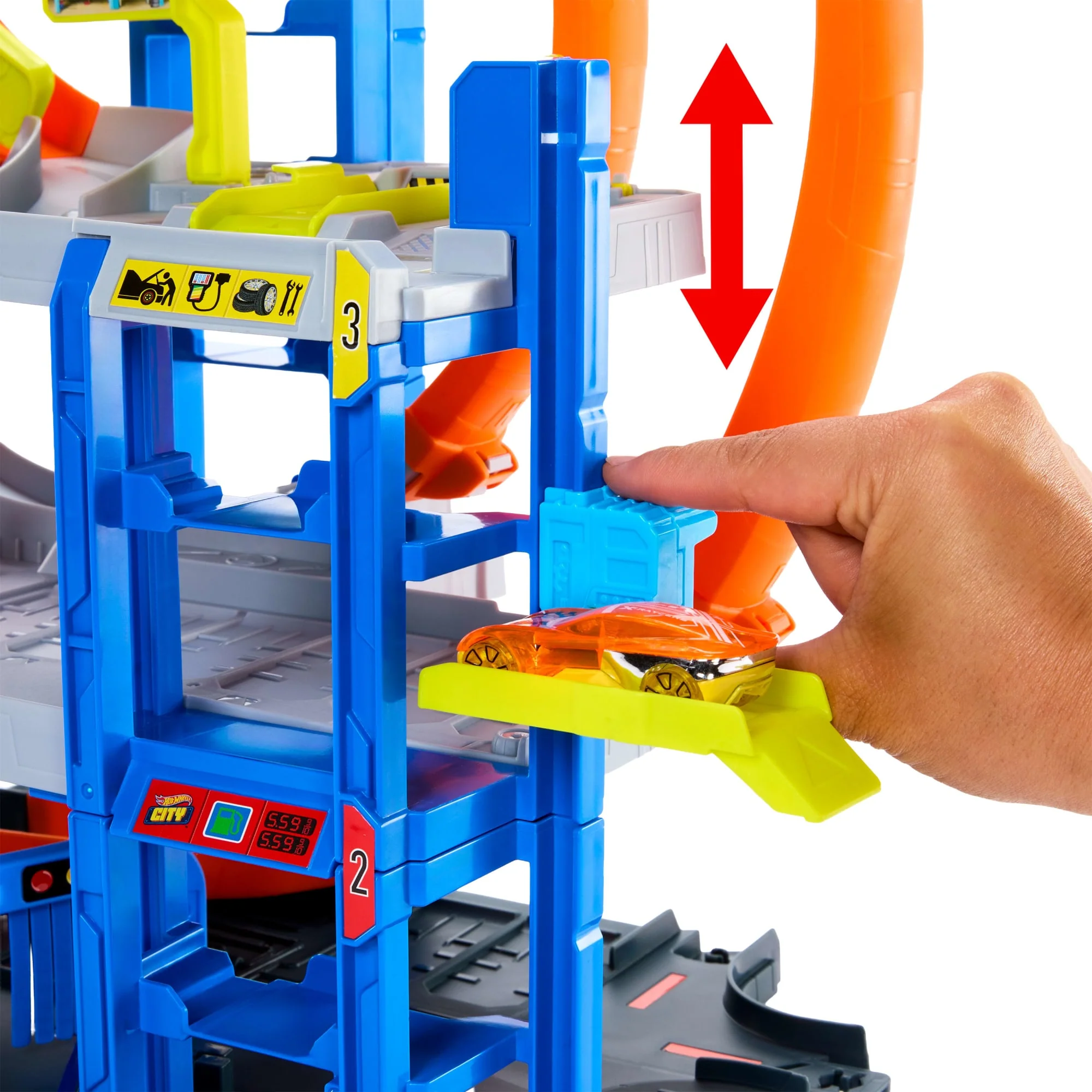 Σετ Παιχνιδιού Hot Wheels City MEGA Γκαράζ Με 1 Μεταλλικό Αυτοκινητάκι Και 1 Ελικόπτερο Κλίμακας 1:64 - Image 3