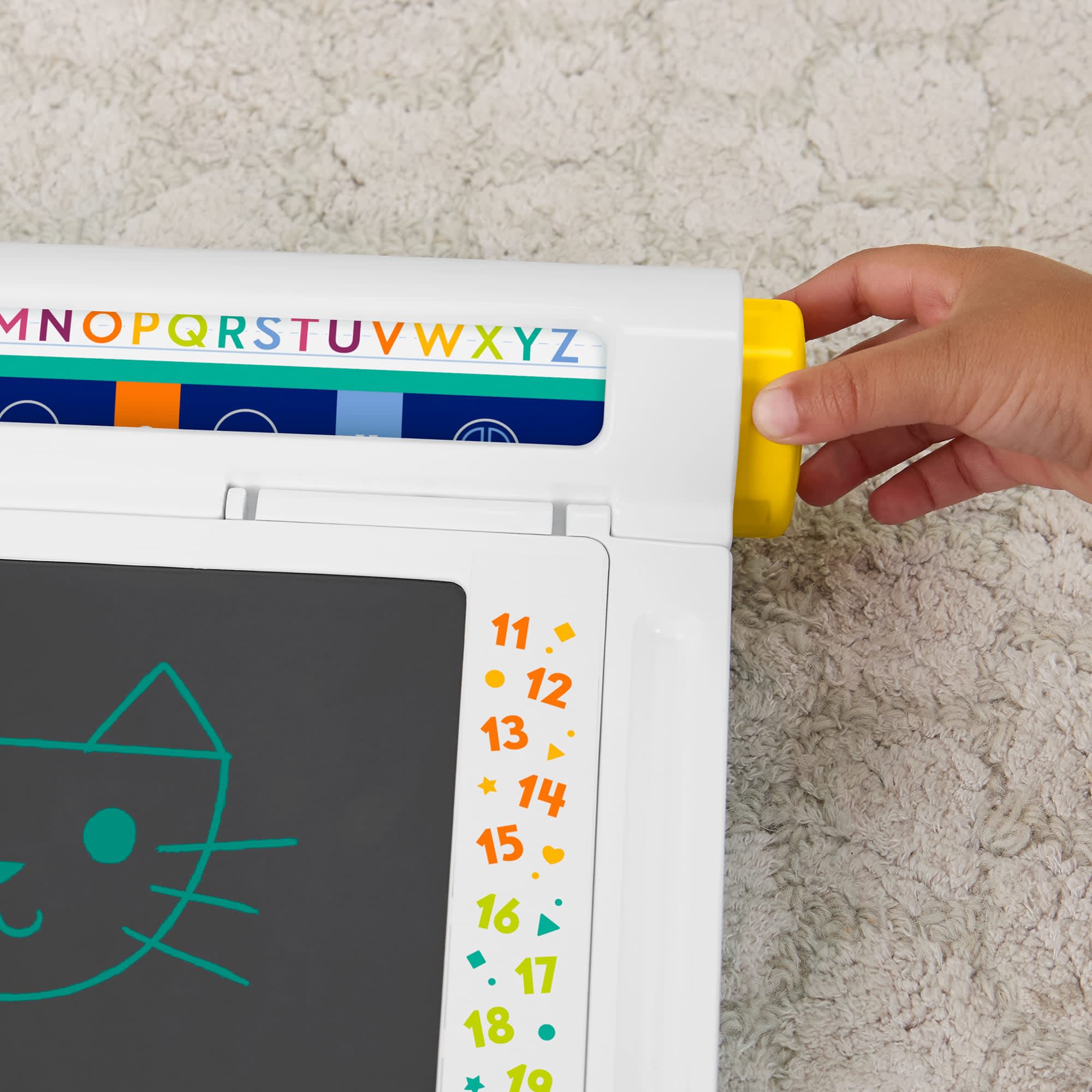 Çocuklara Yazmayı Ve Çizim Yapmayı Öğreten, Lcd Ekranlı Fisher-Price Çizim Yapmayı Öğreniyorum Çizim Tableti - Image 3