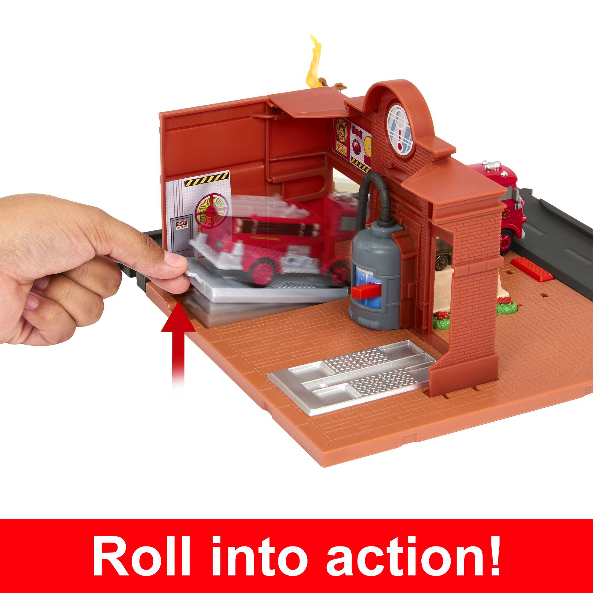Disney and Pixar Cars Red's Fire Station Playset - Image 3