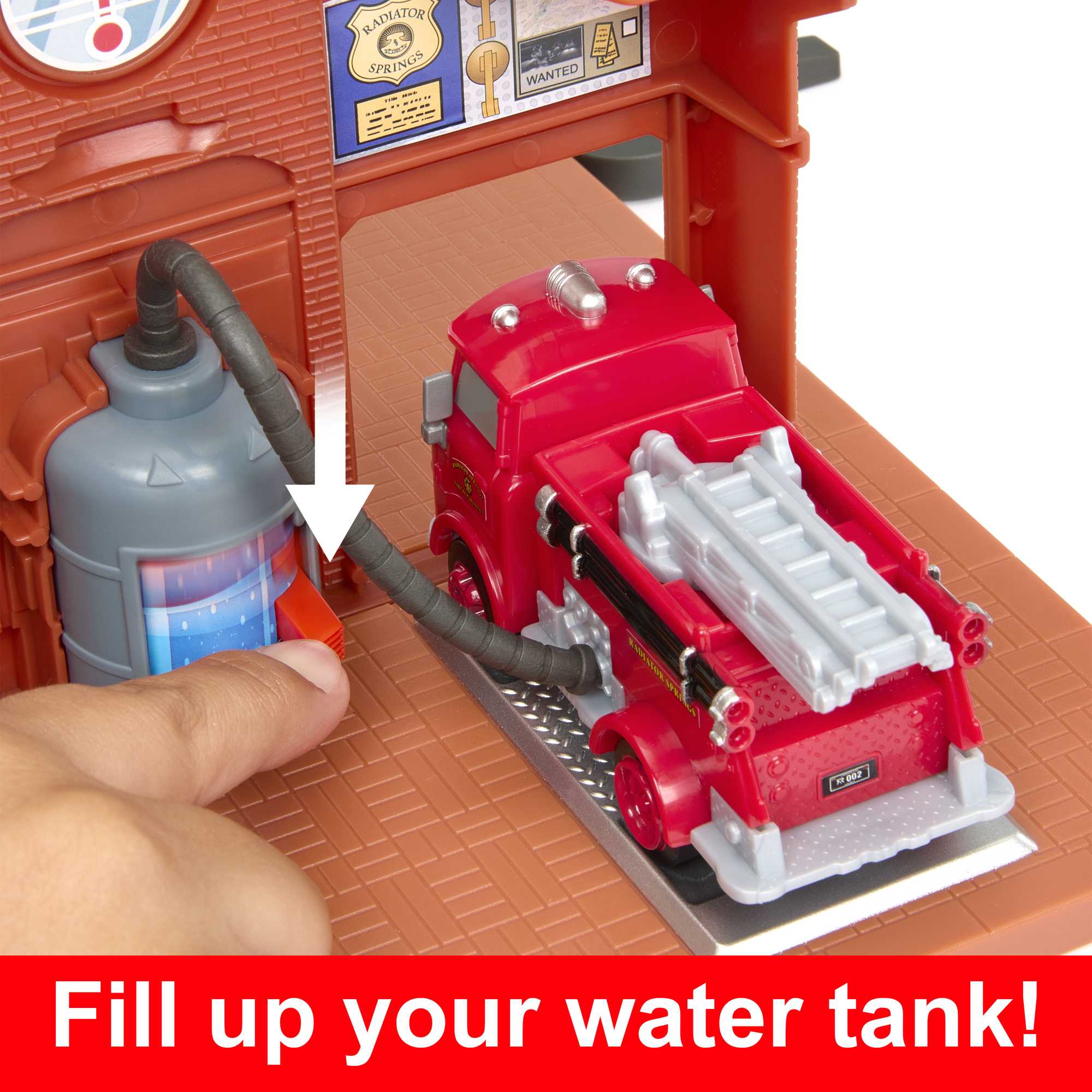 Disney and Pixar Cars Red's Fire Station Playset - Image 4