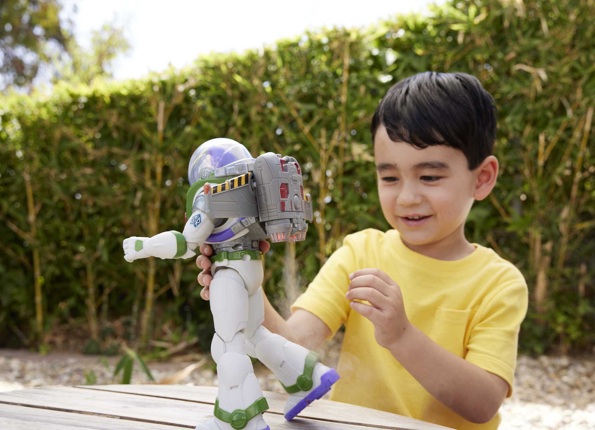 Disney and Pixar Lightyear Jetpack Liftoff Buzz Lightyear - Image 2