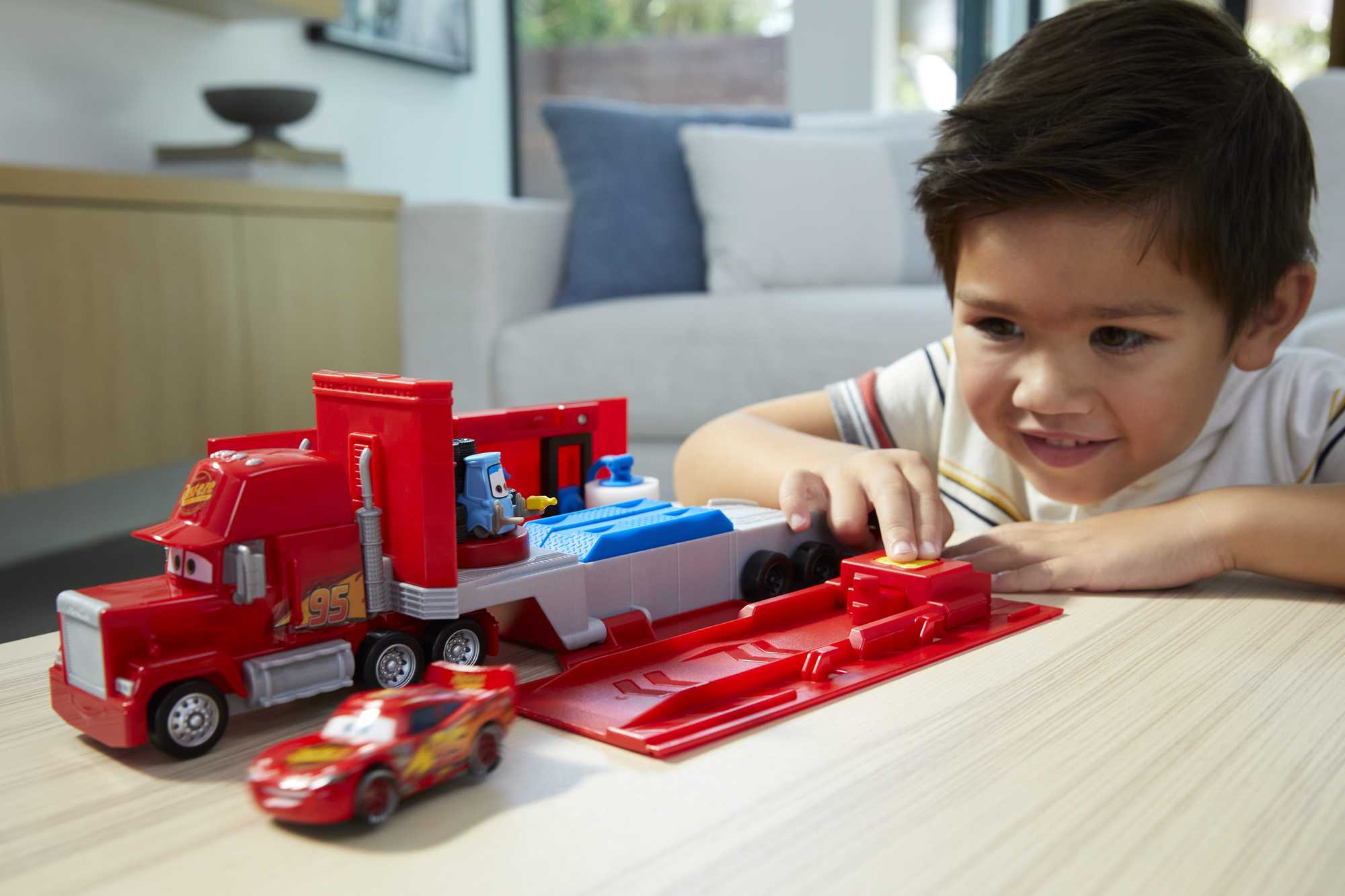 Disney Pixar Cars – Μακ Νταλίκα που Ανοίγει - Image 2