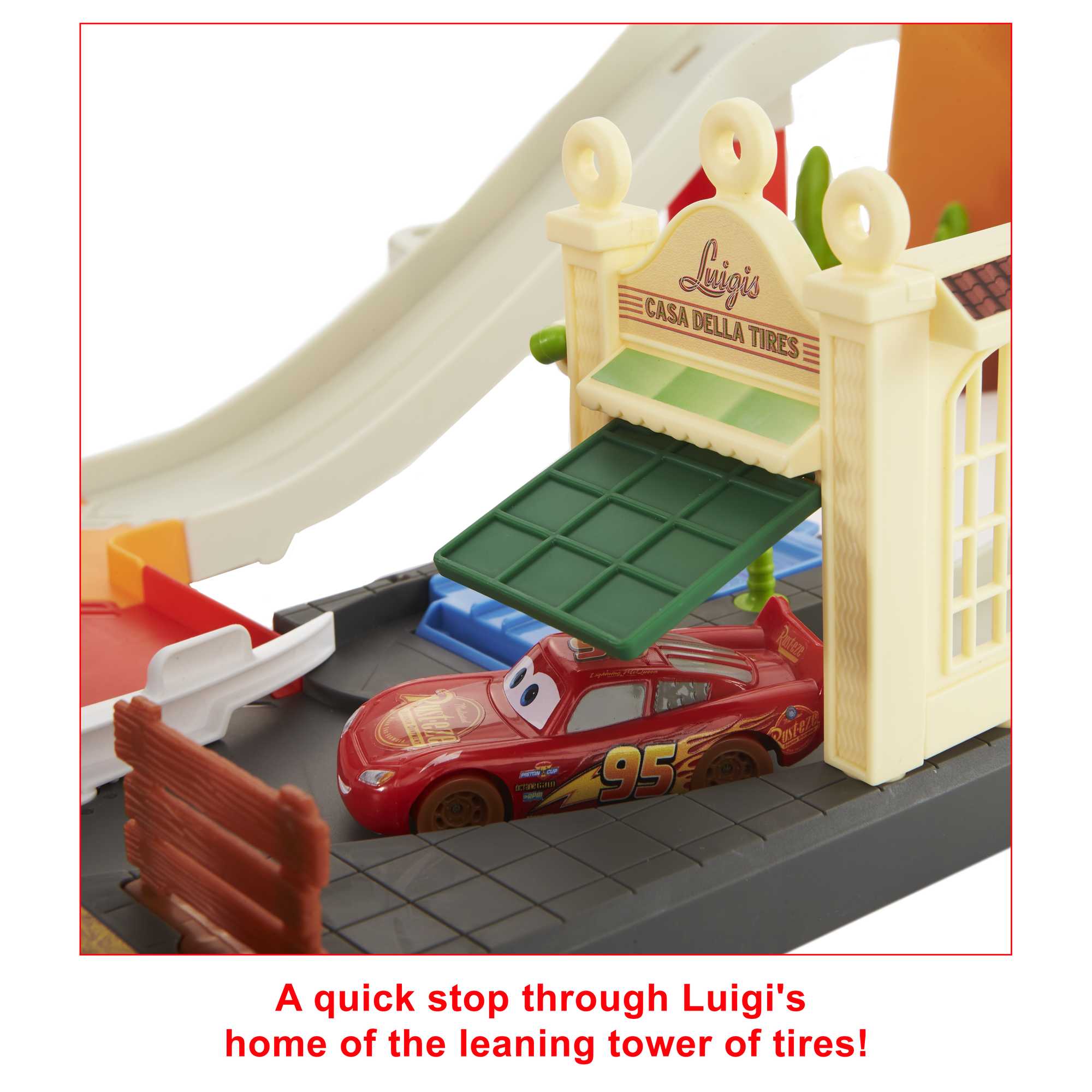 Disney and Pixar Cars Race & Go Playset - Image 4