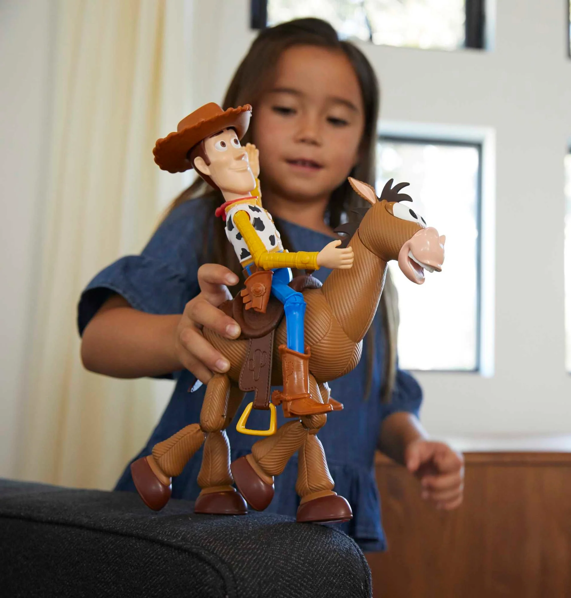 Disney Pixar Toy Story Woody and Bullseye Adventure Pack - Image 2