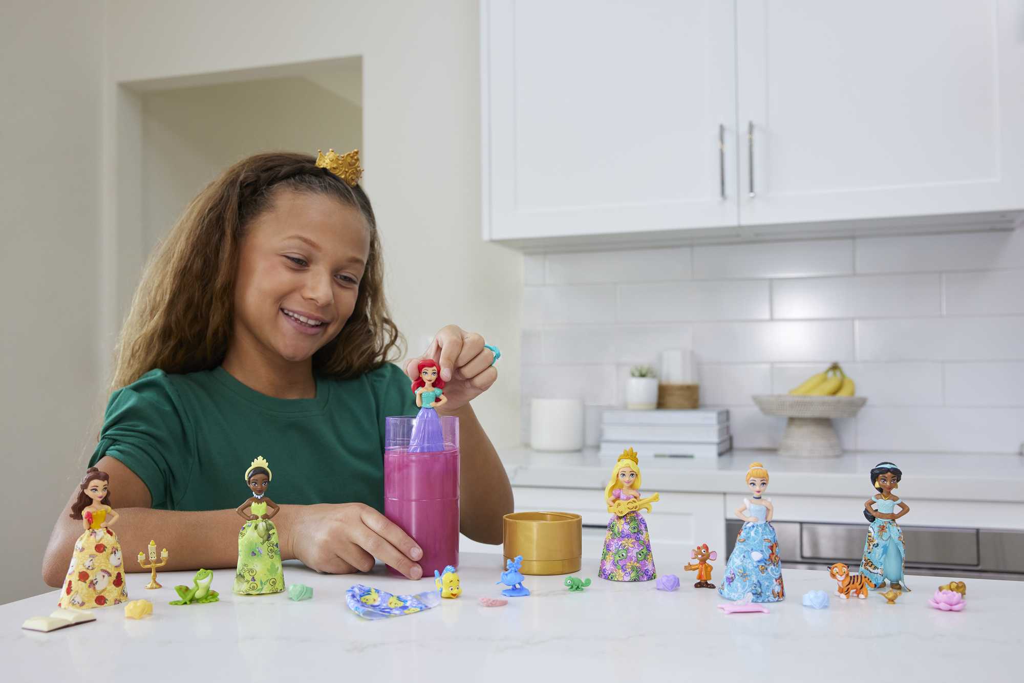 Disney Princess Royal Color Reveal Assortment - Image 3