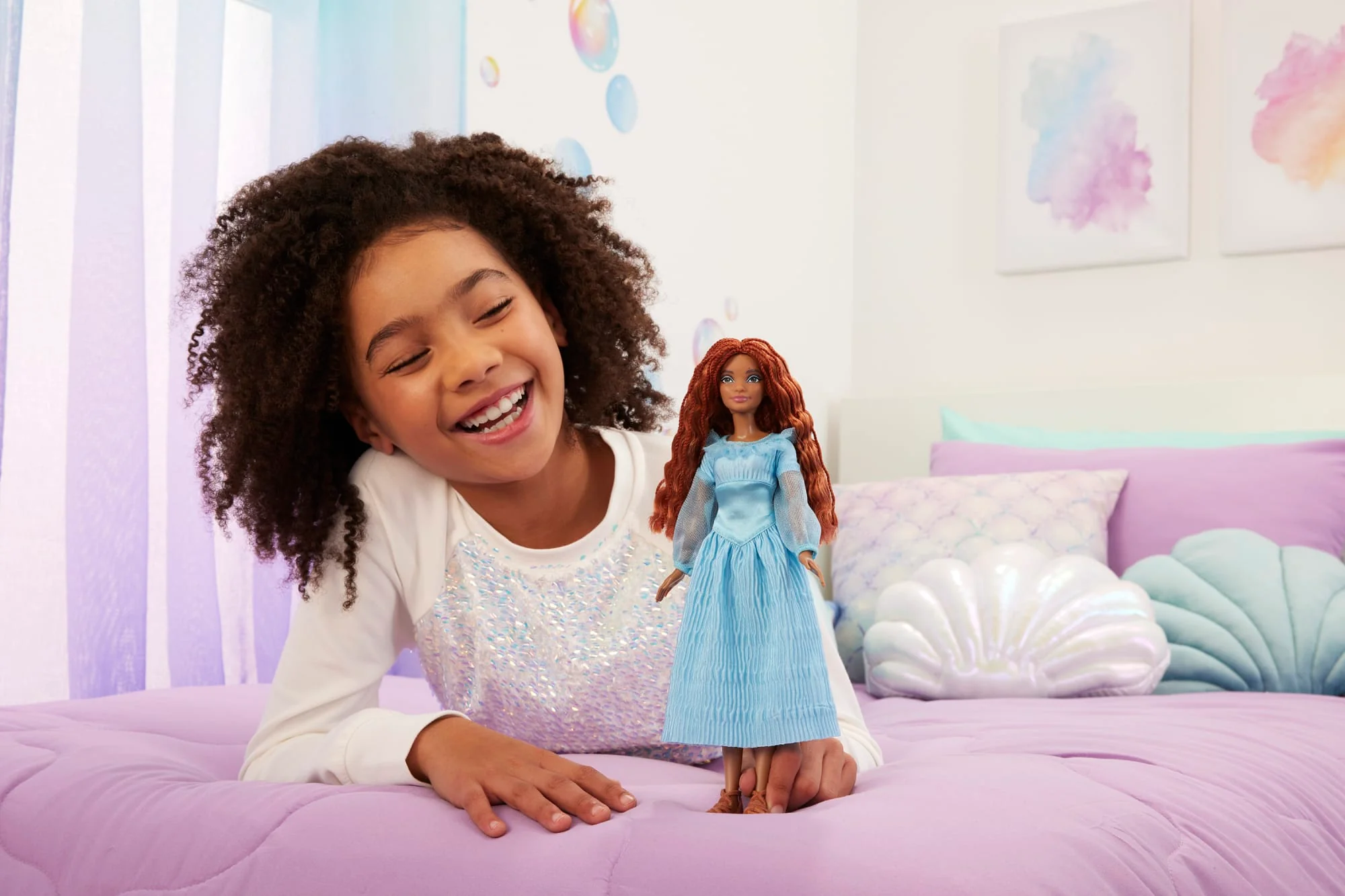 Disney The Little Mermaid Ariel Fashion Doll On Land in Signature Blue Dress - Image 2