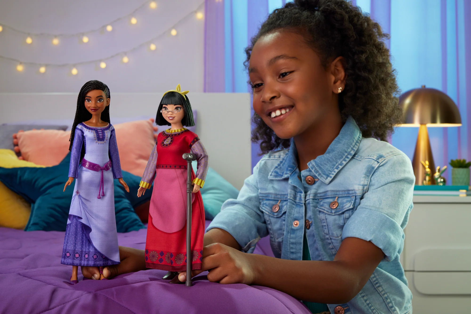 Disney Wish Fashion Doll Collection, Posable Fashion Doll And Accessories - Image 2