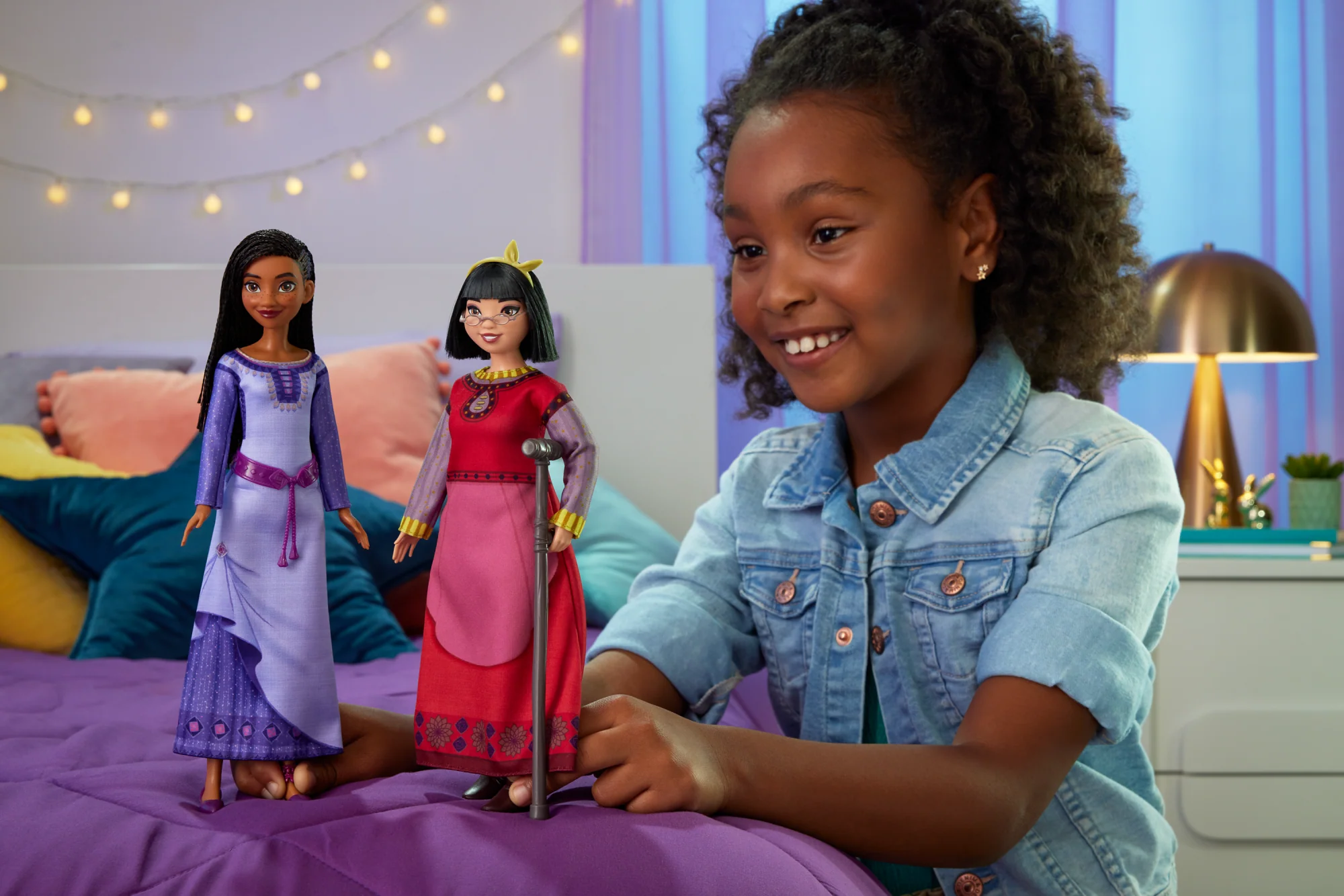 Disney Wish Fashion Doll Collection, Posable Fashion Doll And Accessories - Image 3