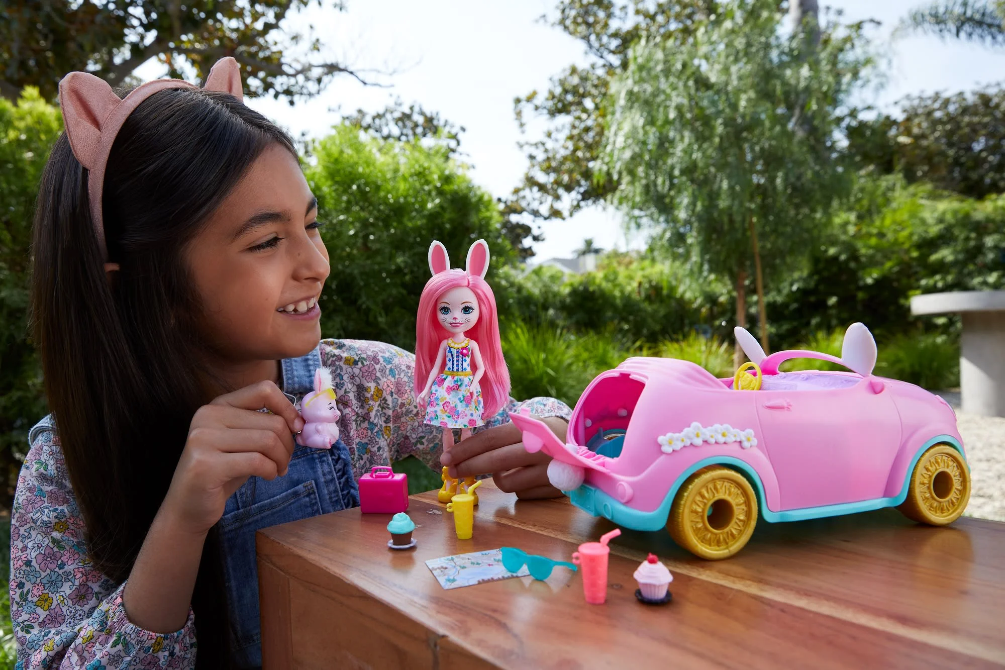 Enchantimals Bunnymobile Doll + Accessory - Image 2