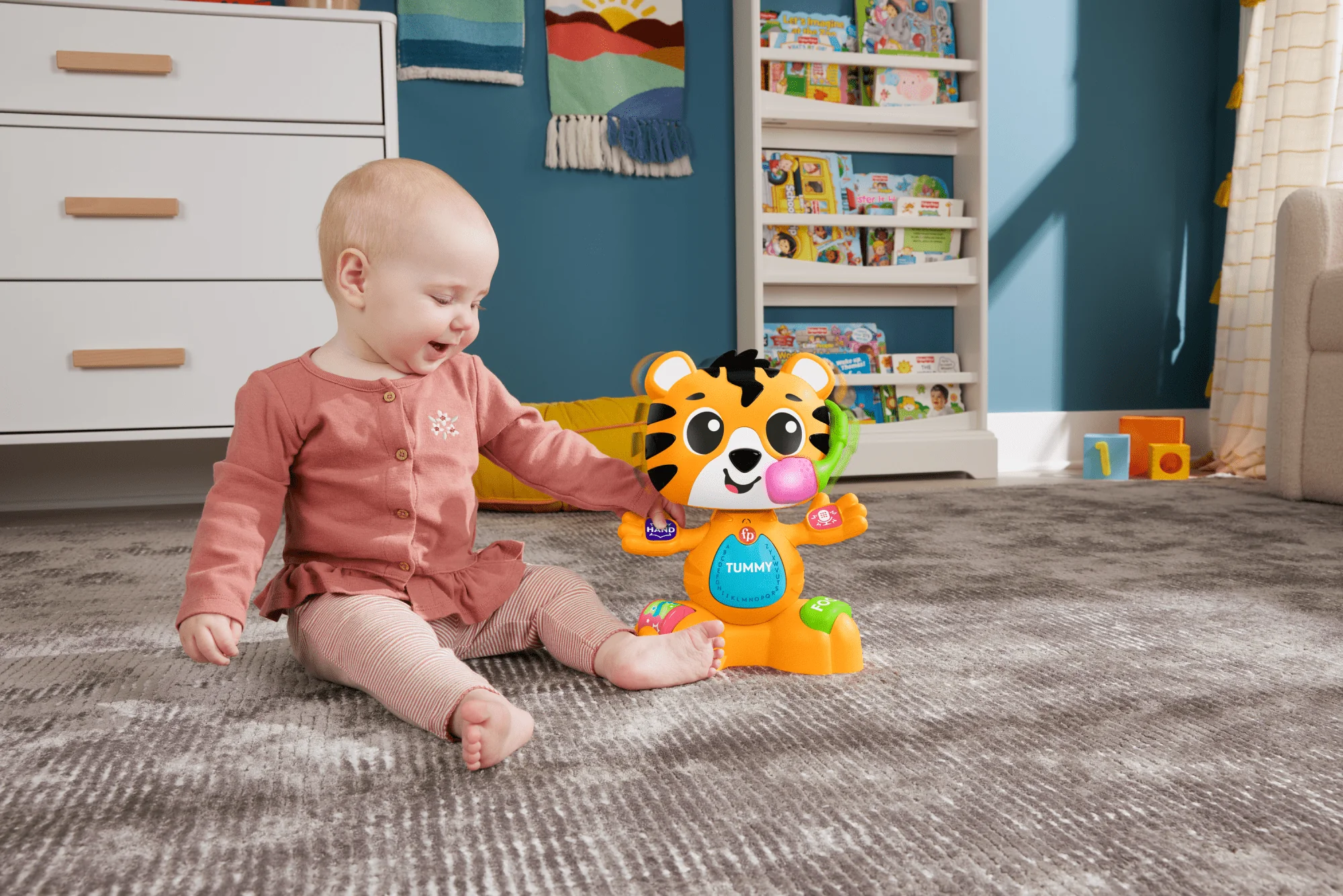 Fisher-Price Link Squad Animal Band Carlotta La Tigrotta Prime Scoperte, Giocattolo Per L'Apprendimento Per Neonati Con Musica E Luci, Versione Italiana - Image 2