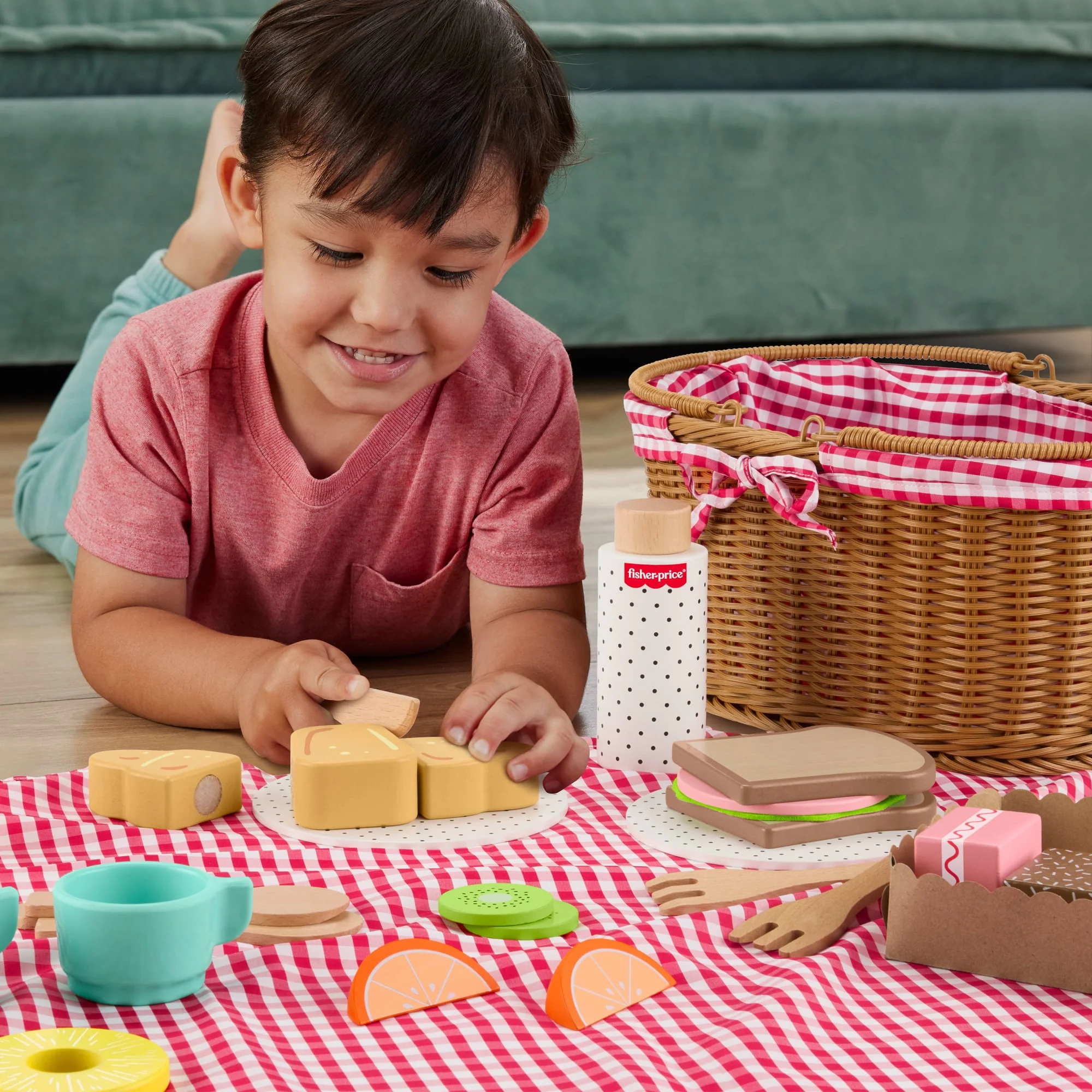 Fisher-Price Ξύλινο Καλάθι Για Πικ Νικ Παιχνίδι Μίμησης Για Παιδιά Προσχολικής Ηλικίας, 31 Ξύλινα Κομμάτια - Image 2