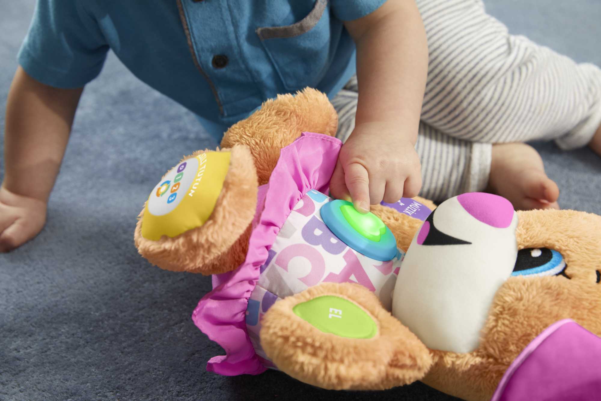 Fisher-Price® Eğlen & Öğren Eğitici Köpekçiğin Kız Kardeşi (Türkçe) - Image 3