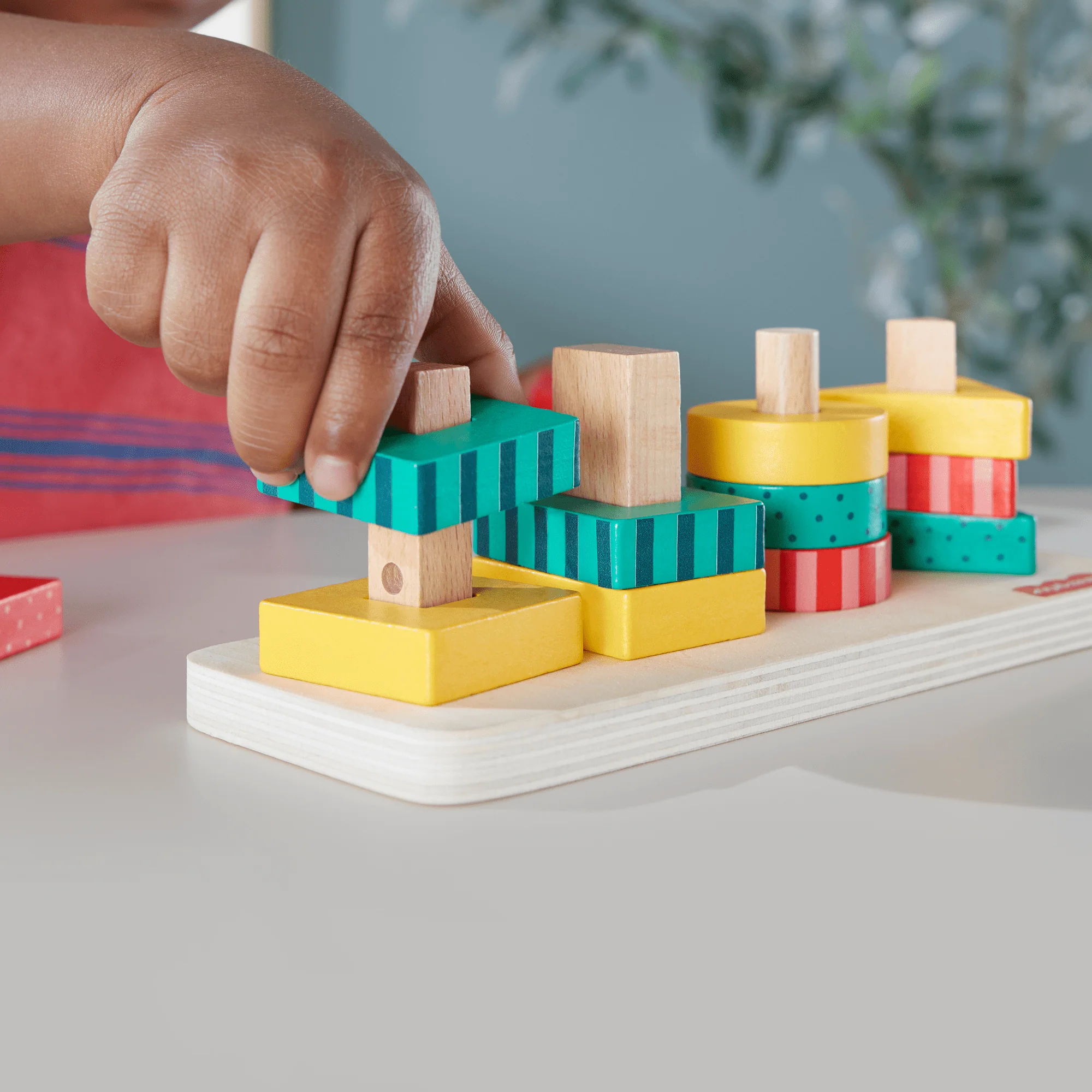 Fisher-Price Buntes Holz-Stapelspielset - Image 3