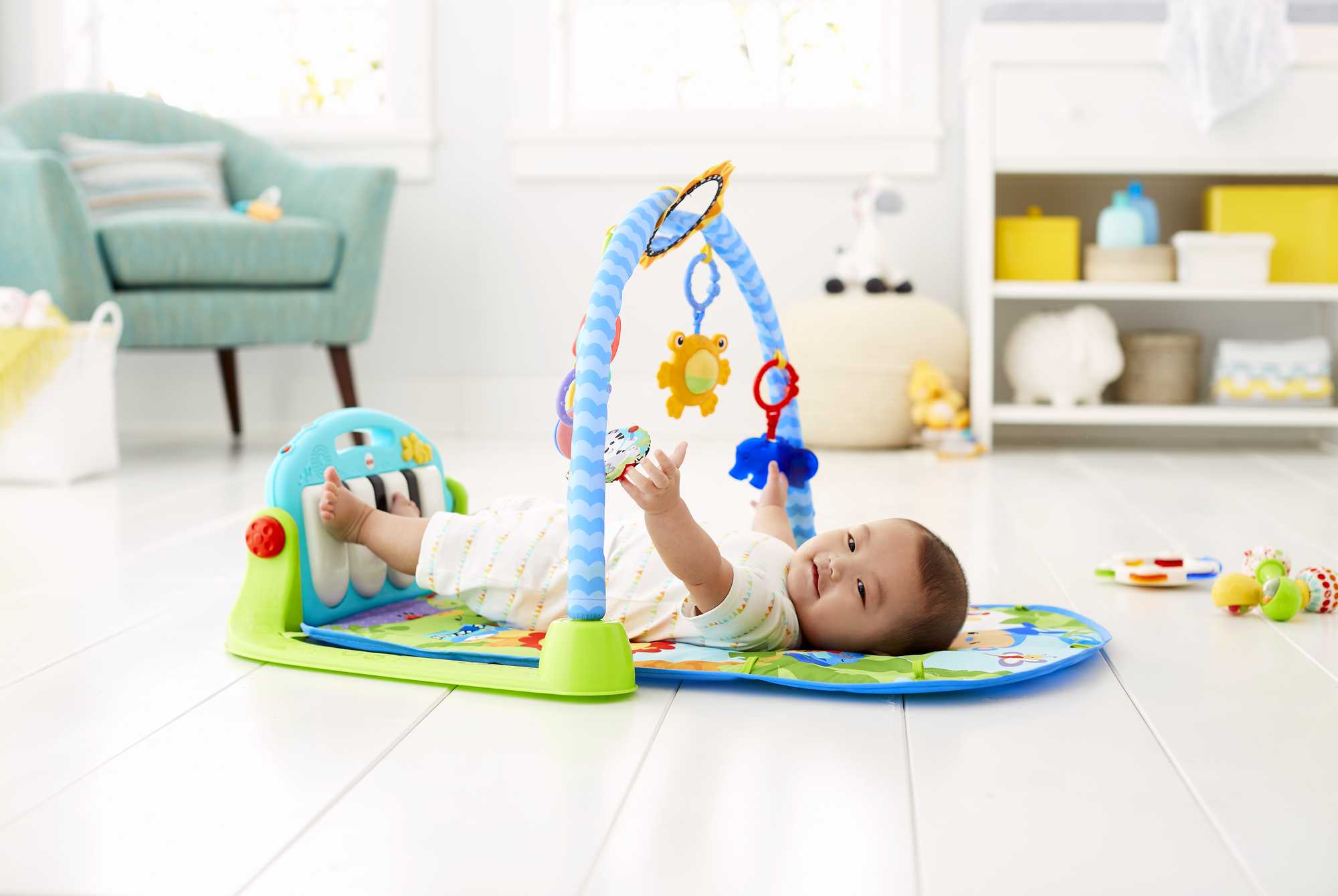 Fisher-Price Kick & Play Piano Gym - Image 3
