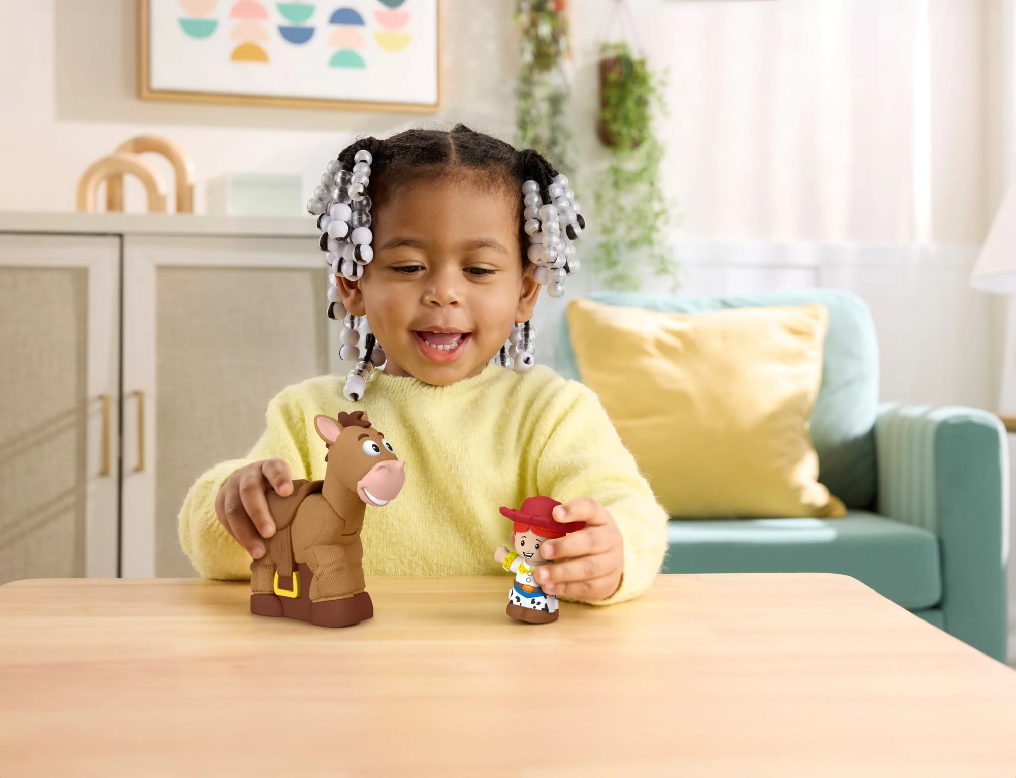 Fisher-Price Little People Disney Pixar Toy Story Bobbin’ Bullseye & Jessie, Toddler Figure Set - Image 2