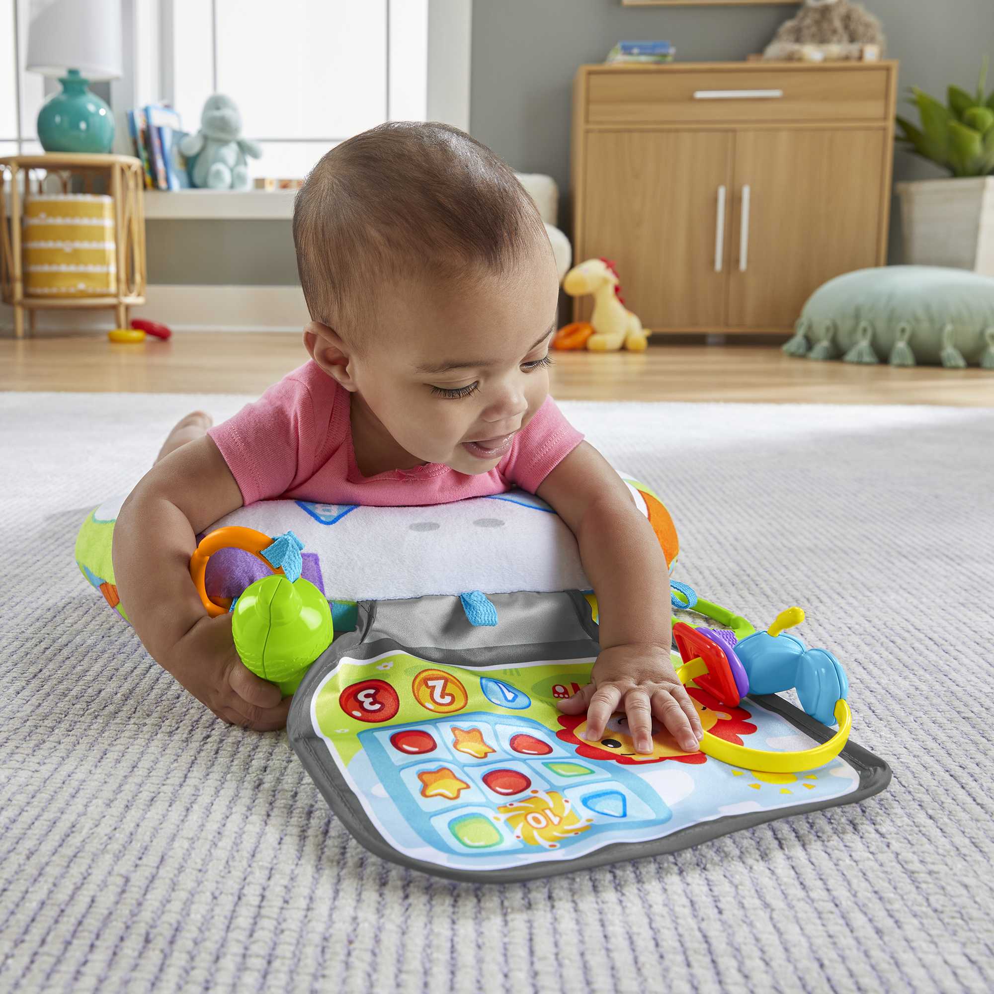 Fisher-Price Μαξιλαράκι Δραστηριοτήτων Για Παιχνίδι Μπρούμυτα Με Κονσόλα Παιχνιδιού - Image 2