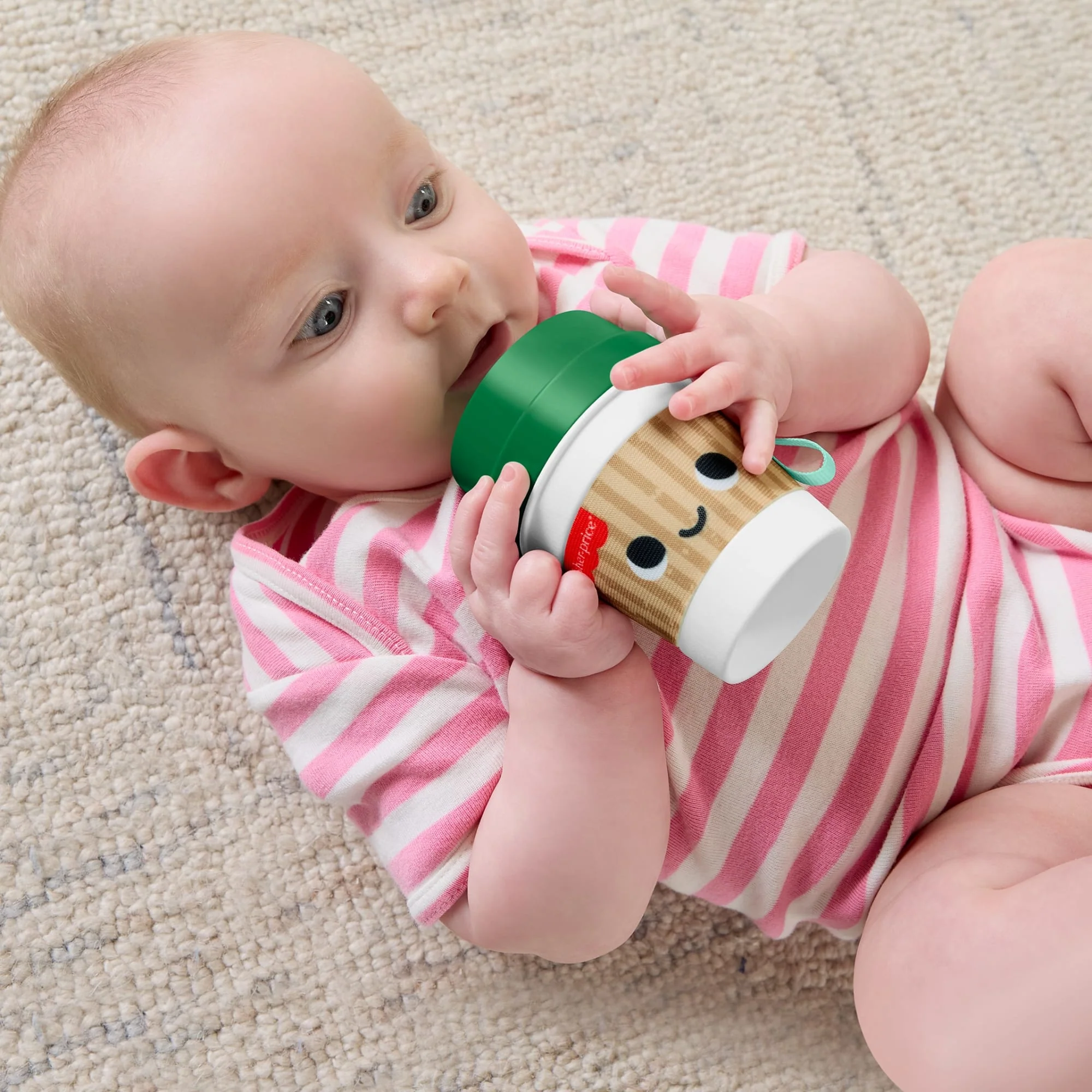 Fisher-Price Keyifli Aktiviteler Kahve Keyfi Dişlik, Yenidoğanların Duyusal Gelişimini Destekleyen Çıngıraklı Oyuncak - Image 4