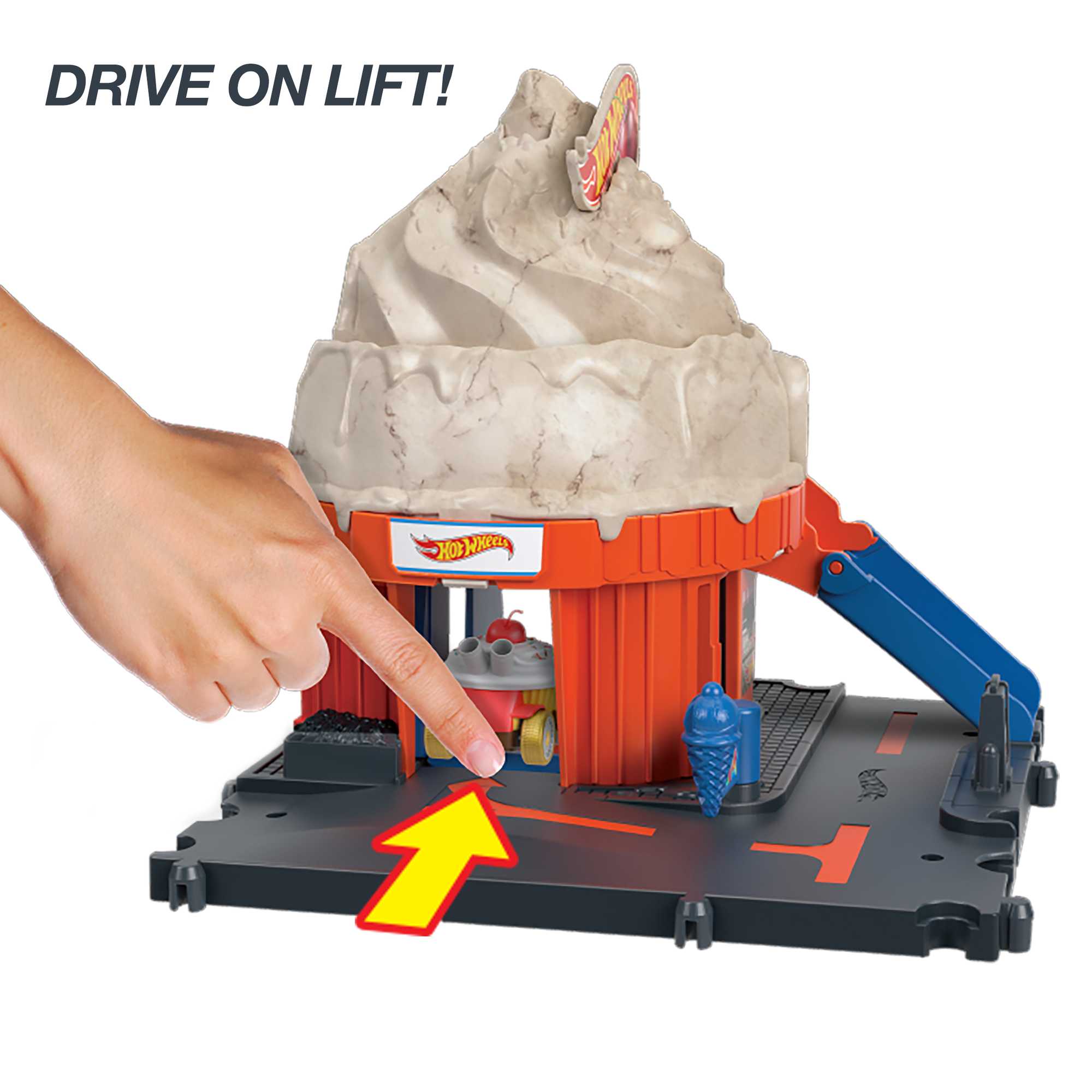 Hot Wheels City Track Set with 1 Hot Wheels Car - Image 3