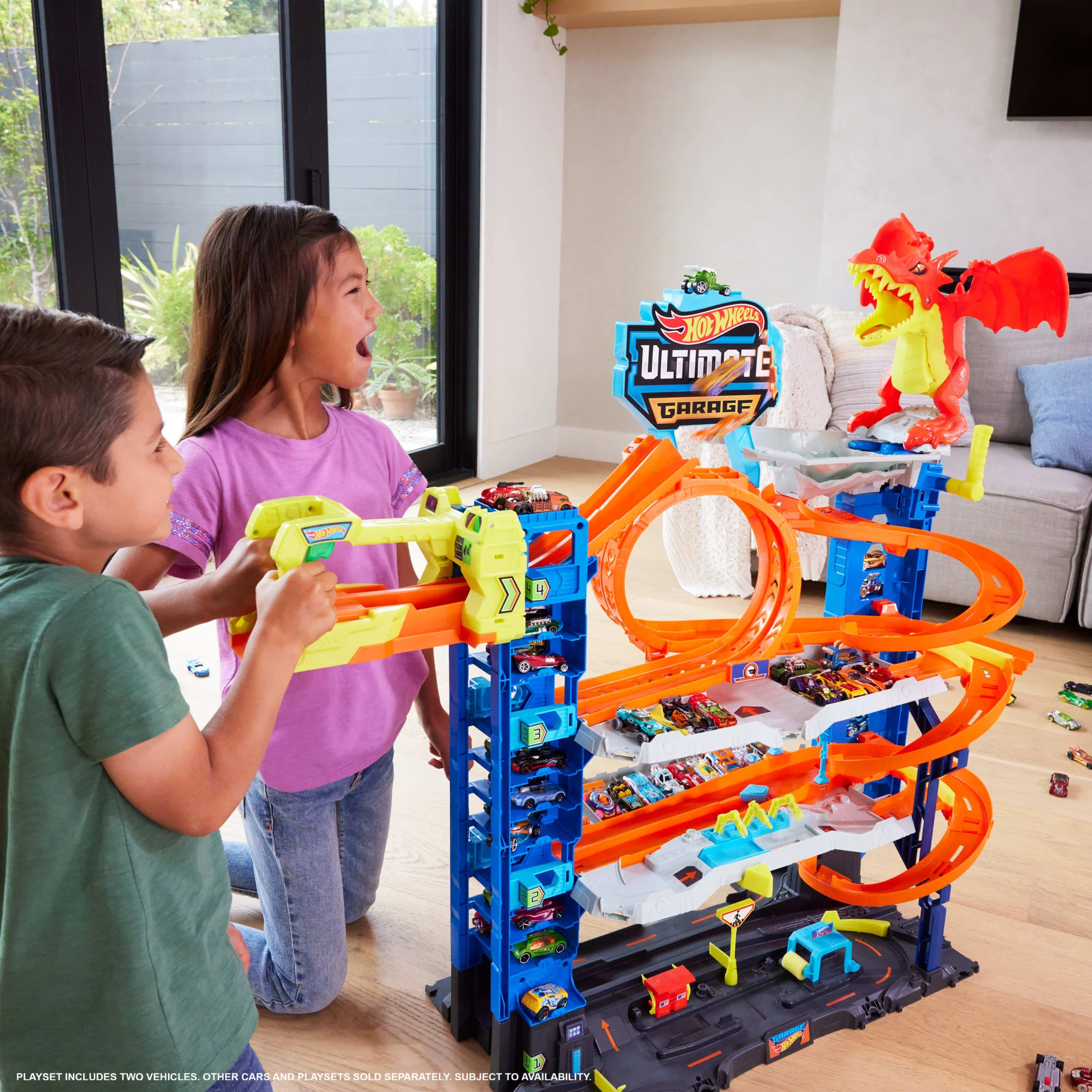 Hot Wheels™ City Ultimate Garage Playset With 2 Die-Cast Cars, Toy Storage For 50+ Cars - Image 2