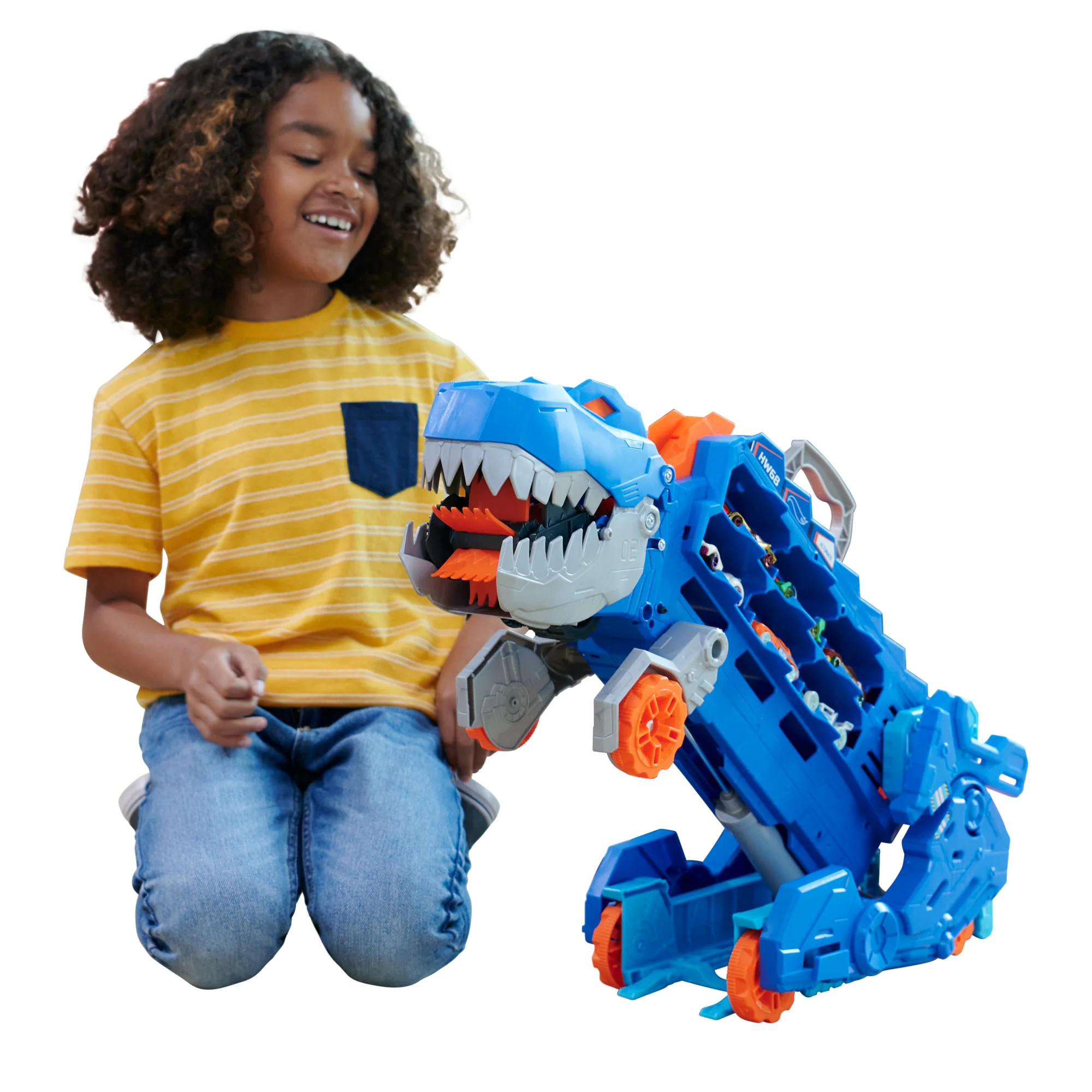 Camión Tráiler De Hot Wheels City Que Se Transforma En Un Tiranosaurio Rex Con Pista De Carreras Y Capacidad Para Almacenar Más De 20 Coches