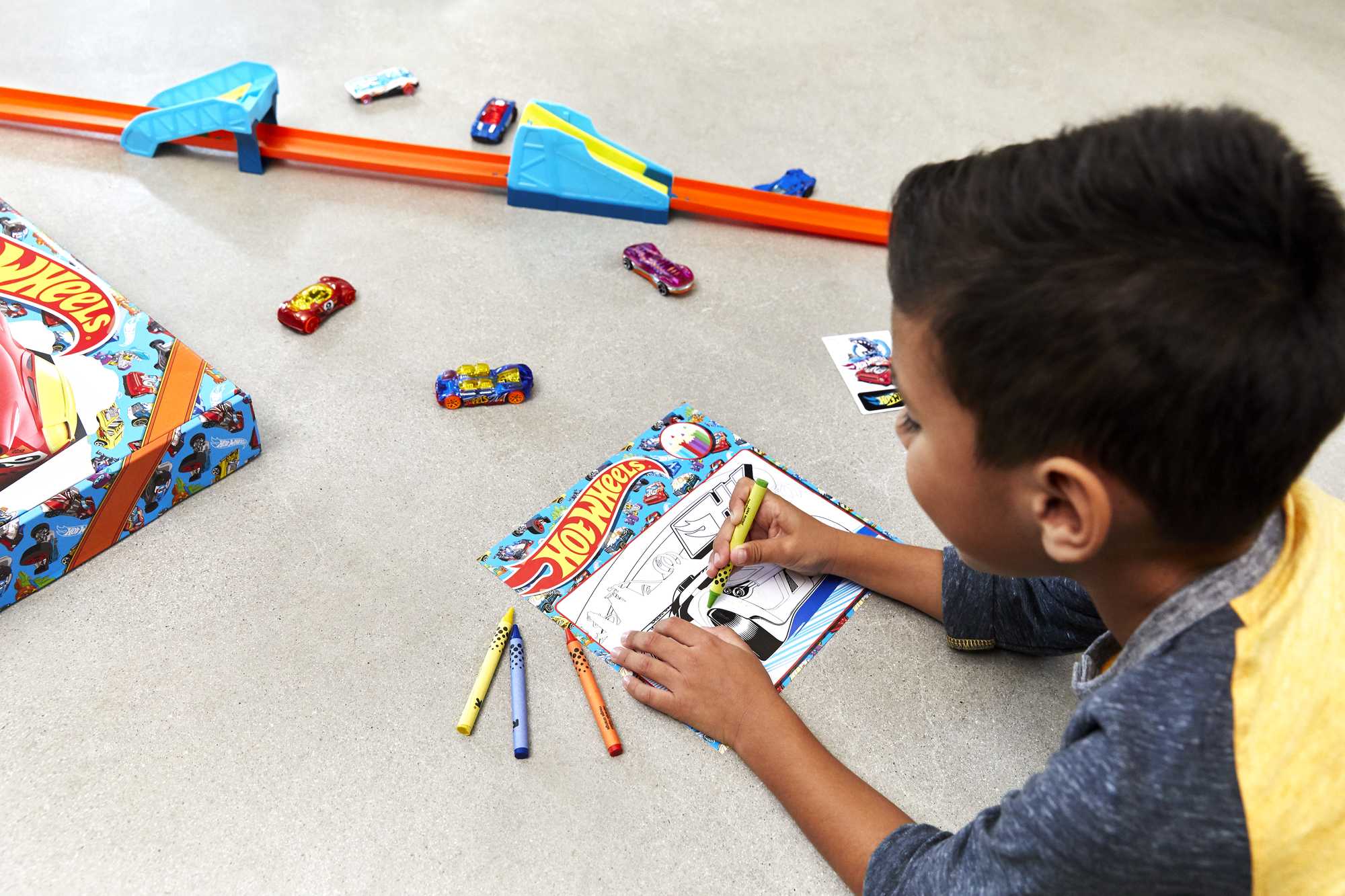 Hot Wheels HW Celebration Box - Image 2