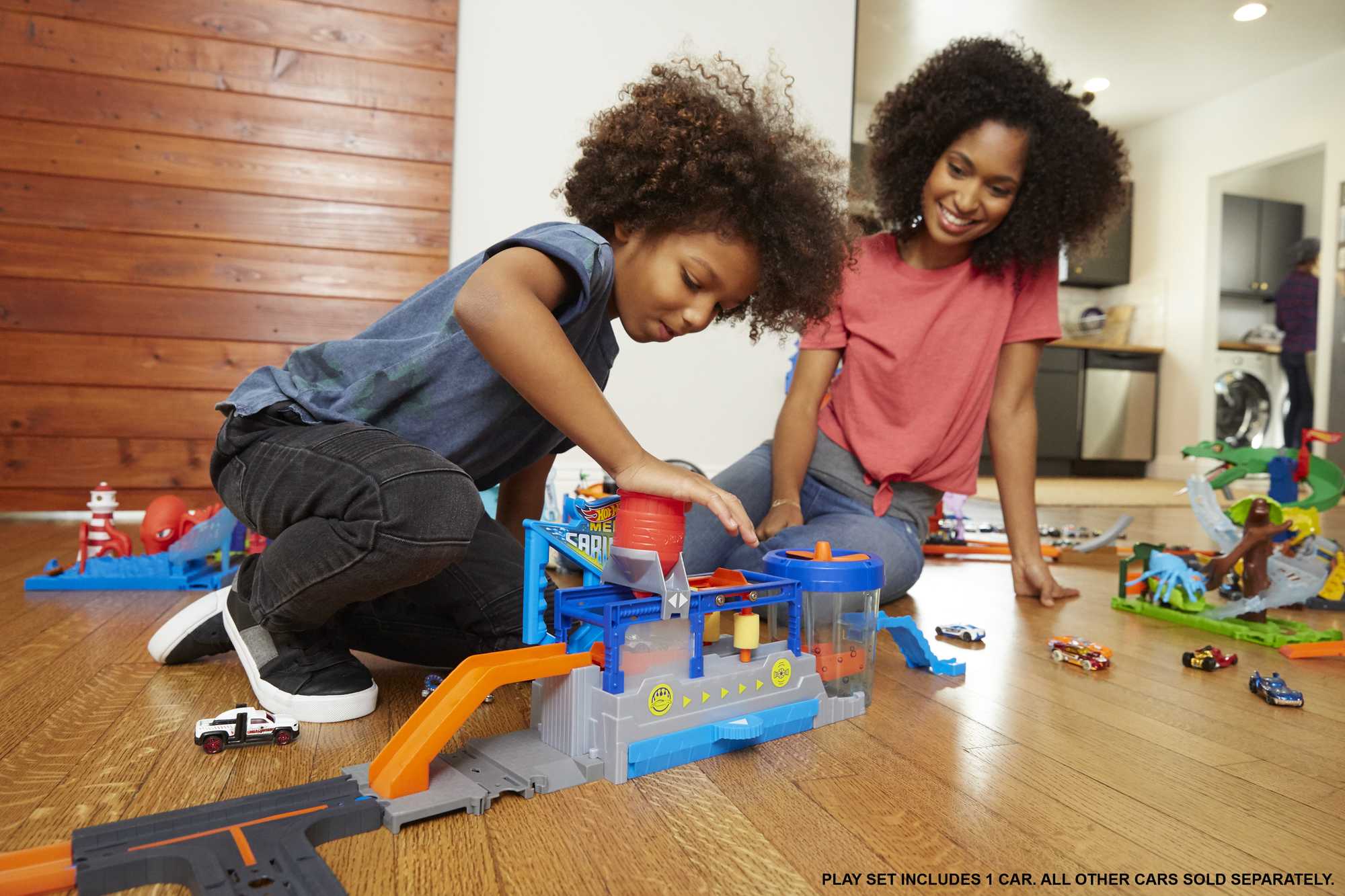 Hot Wheels Mega Car Wash Playset - Image 2