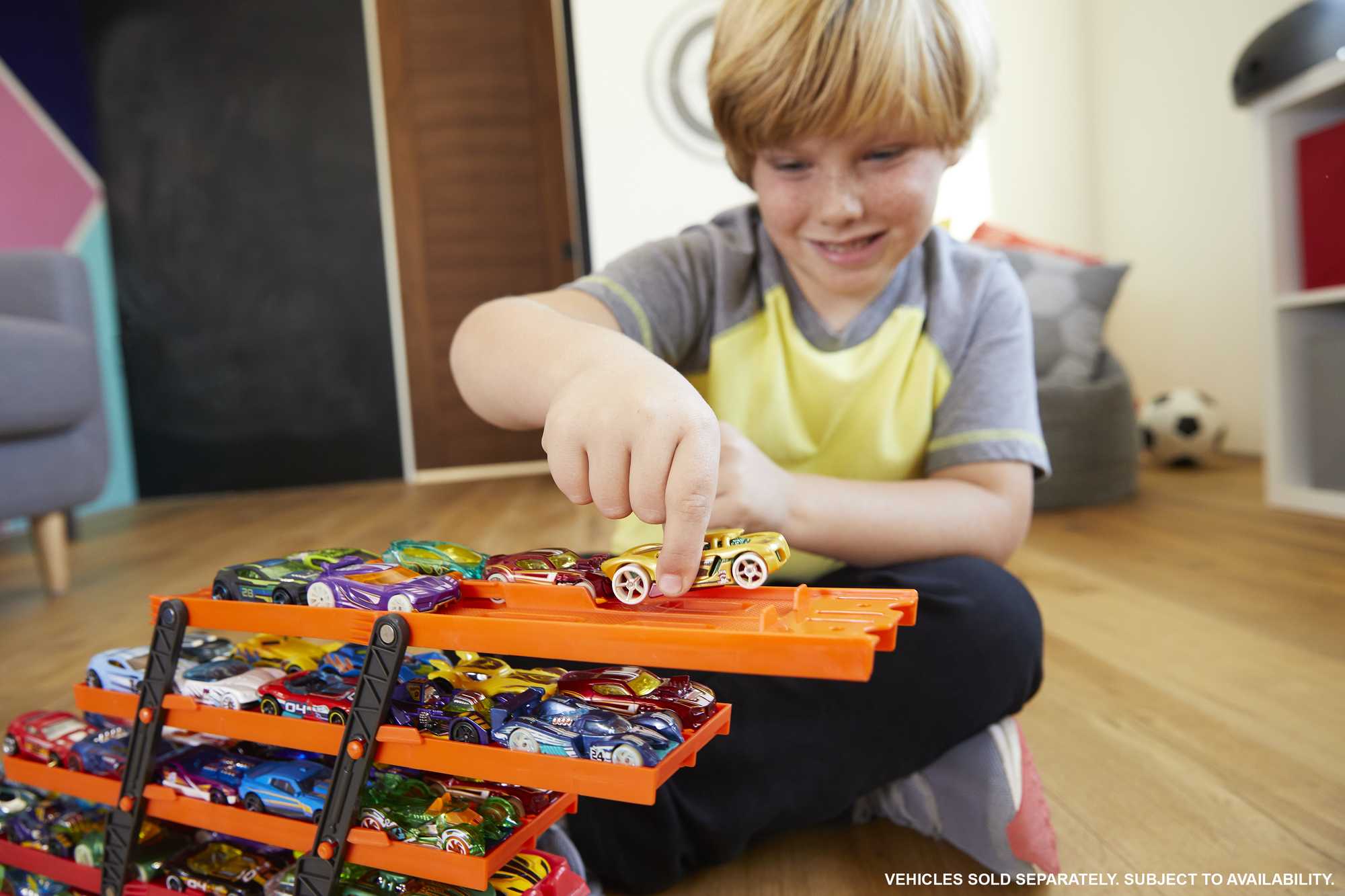Hot Wheels Mega Hauler - Image 3