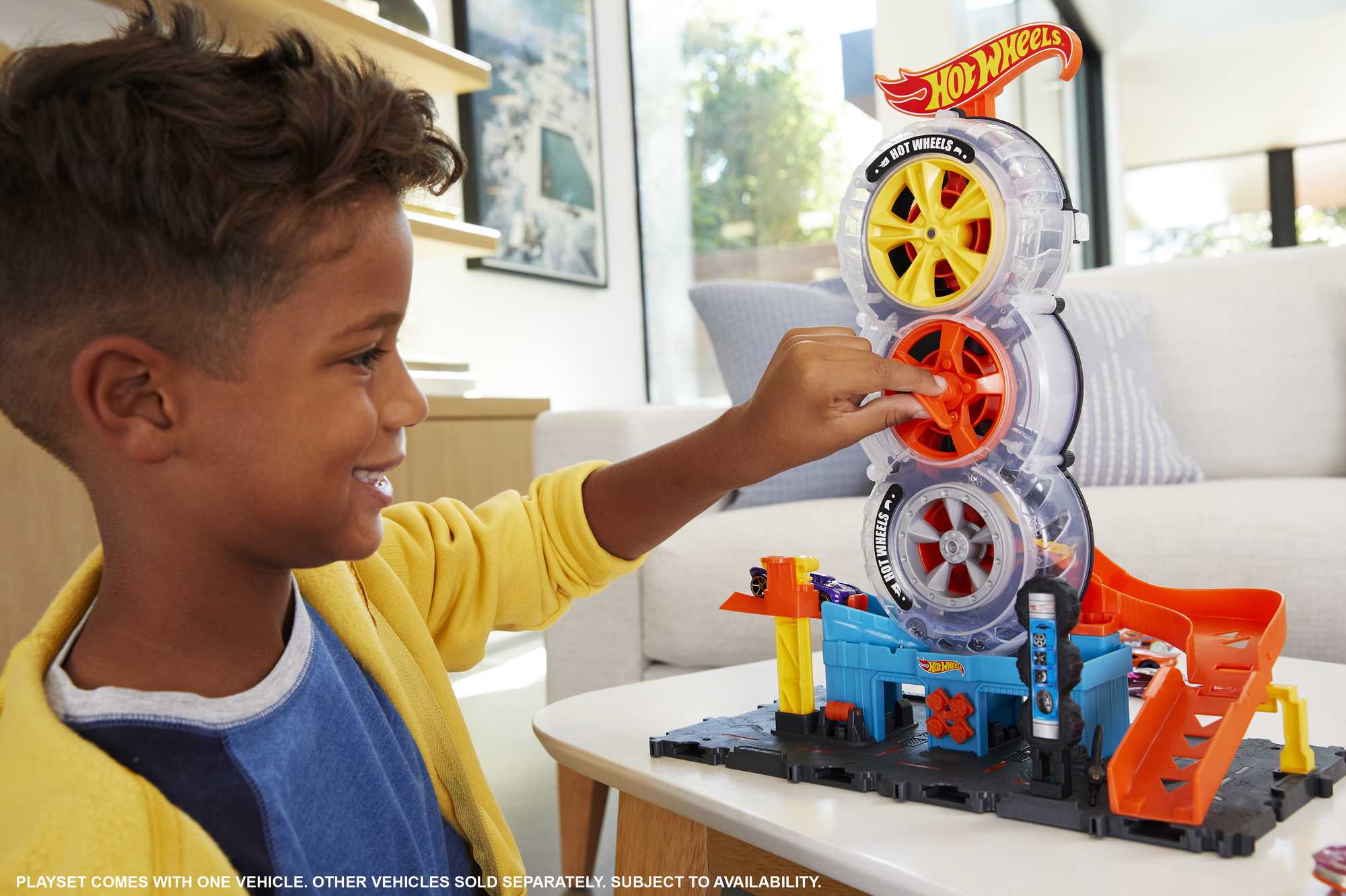 Hot Wheels® Πίστα City με Περιστρεφόμενες Ρόδες - Image 2