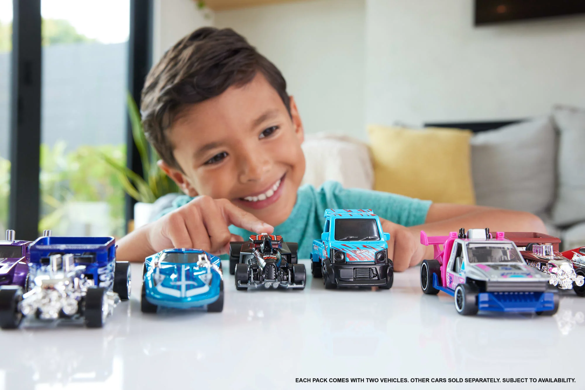 Hot Wheels Pojazdy Z Napędem Pull-Back 2-Pak Asortyment - Image 7