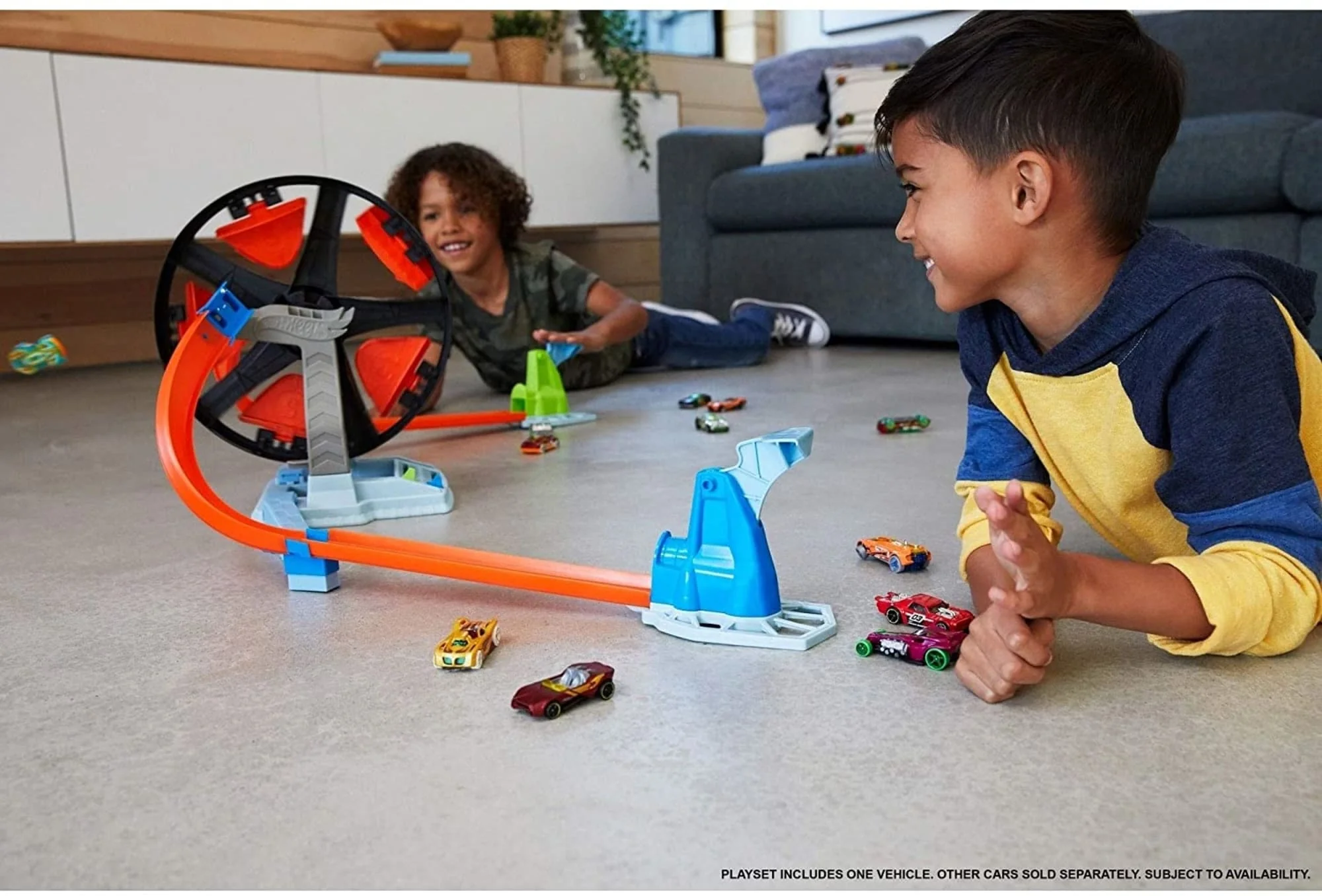 Hot Wheels® Zakręcona opona Zestaw - Image 2