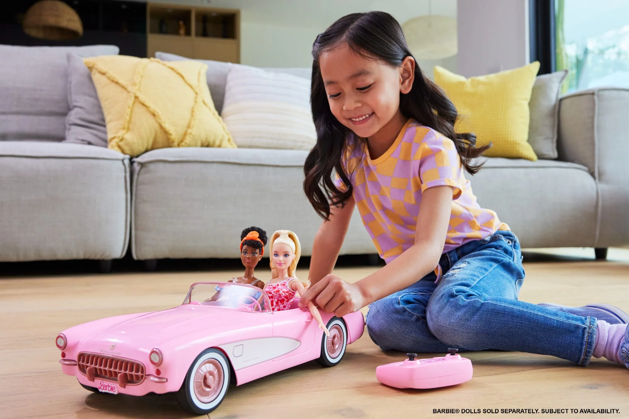 HOT WHEELS RC BARBIE CORVETTE Vehicle - Image 2