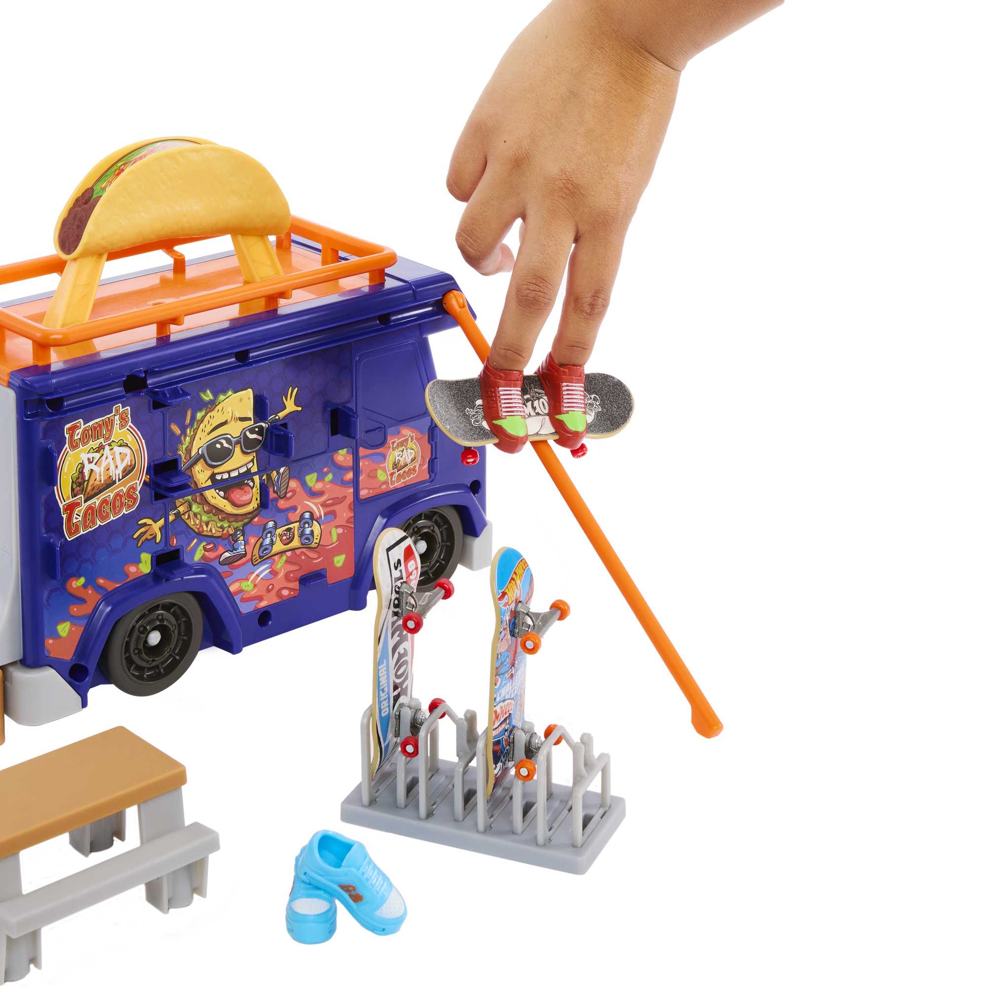 Hot Wheels Skate Taco Truck Play Case - Image 3