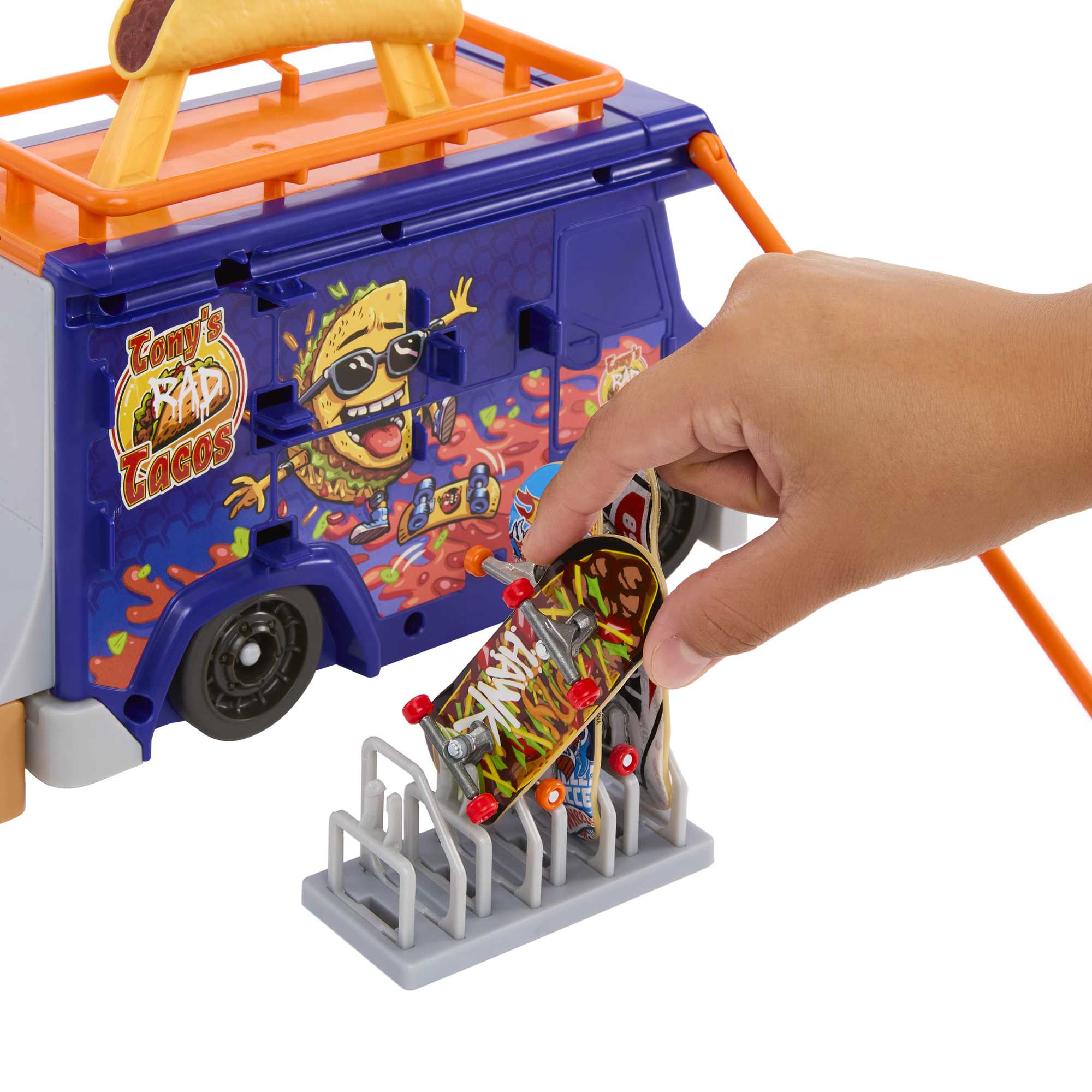 Hot Wheels Skate Taco Truck Play Case - Image 5