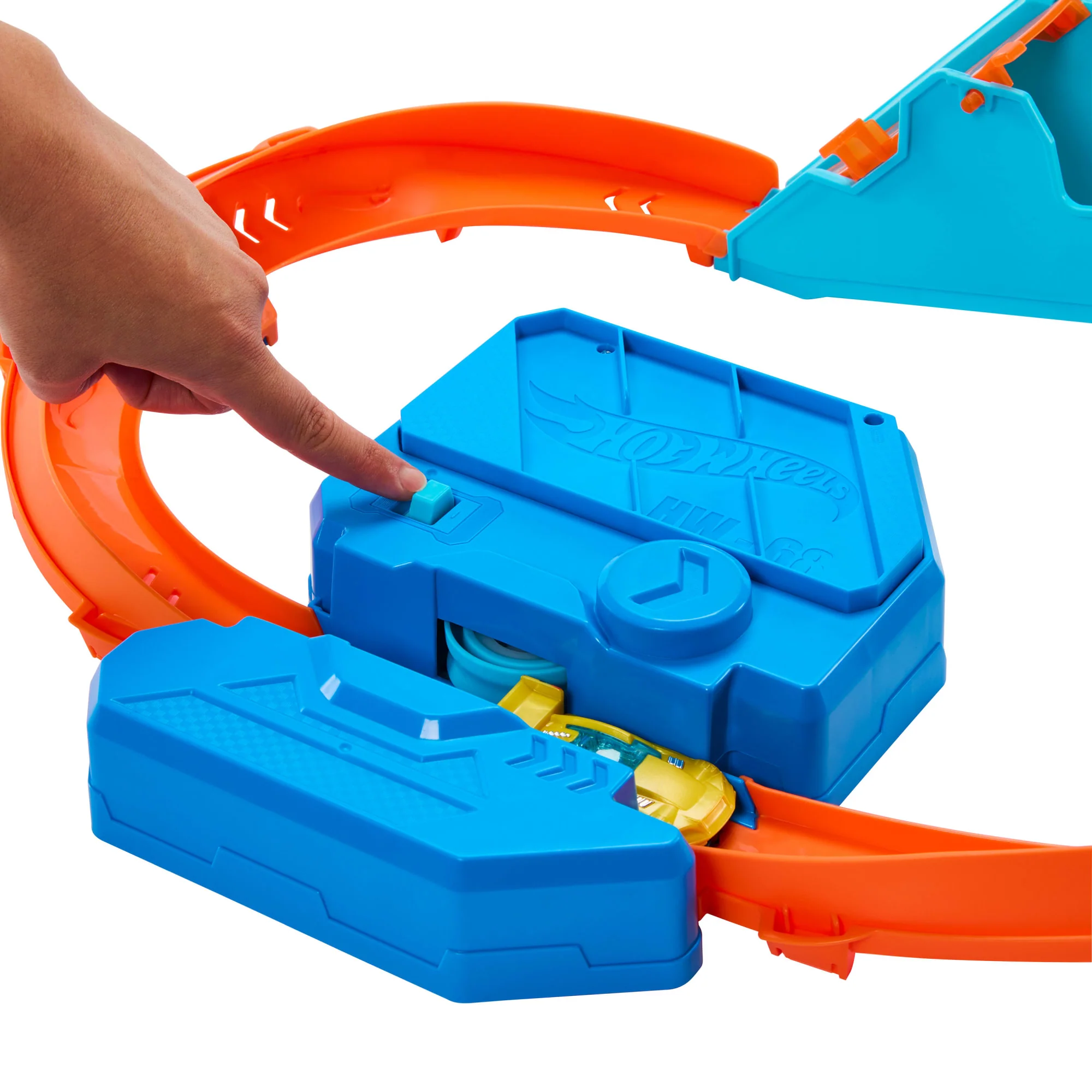 Hot Wheels Track Creator Beschleuniger-Sprung-Schnellstrecke-Set Mit Spielzeugauto Im Maßstab 1:64 Und Motorisiertem Beschleuniger - Image 4