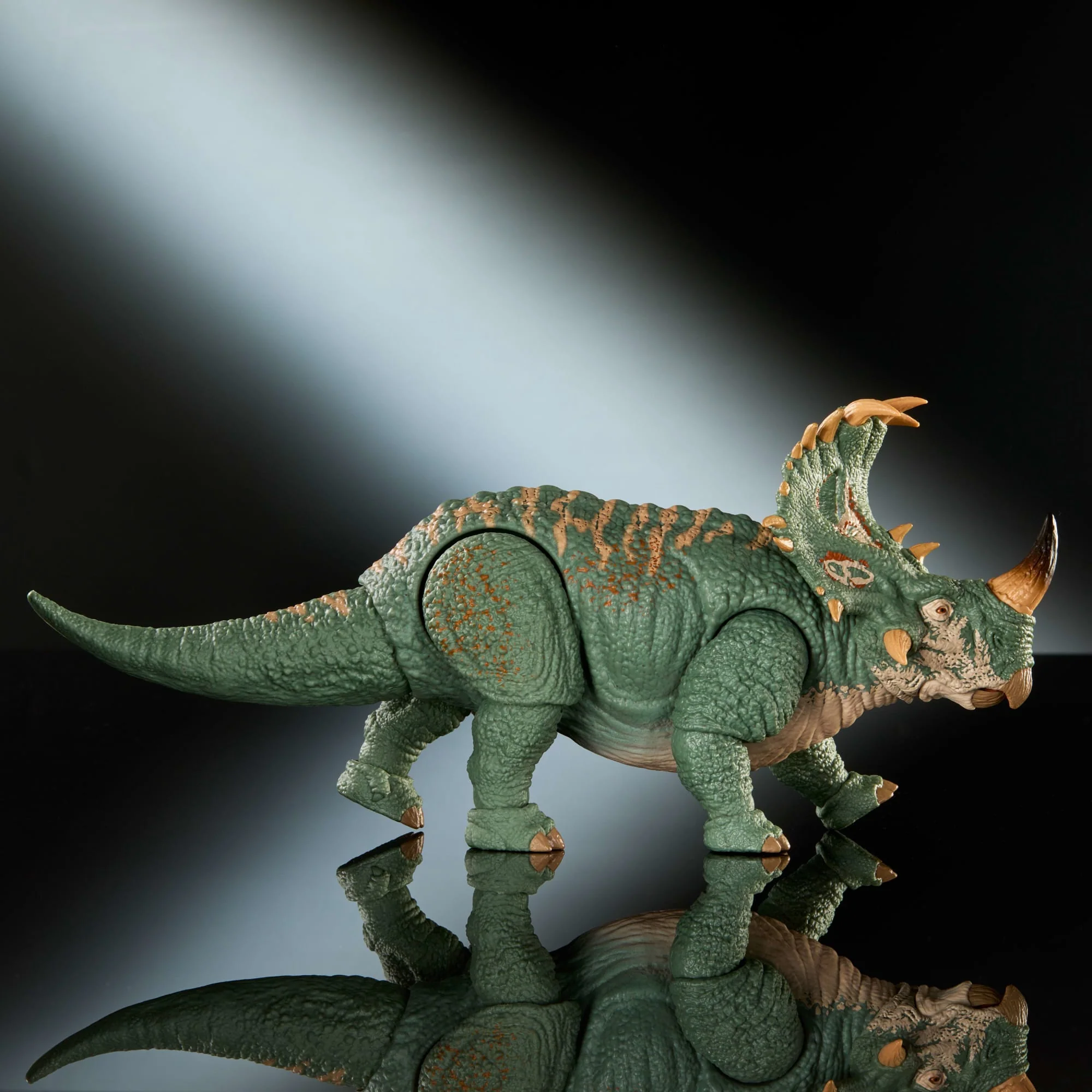 Jurassic World Hammond Collection Sinoceratops Große Actionfigur Mit Komplexen Bewegungspunkten - Image 3