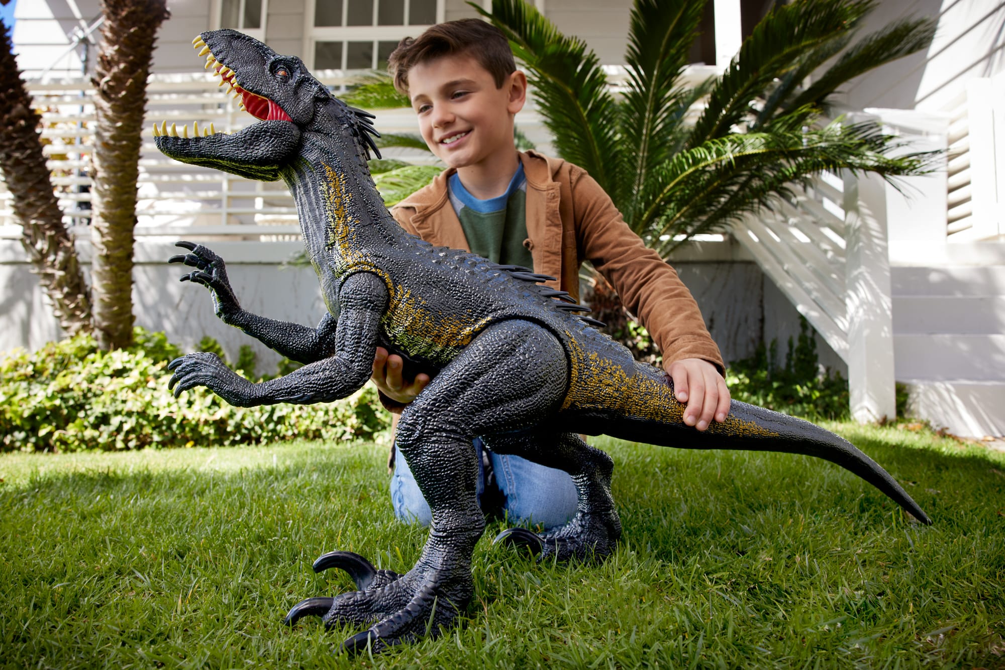Jurassic World : Fallen Kingdom- Indoraptor Super Colossal-Figurine - Image 2
