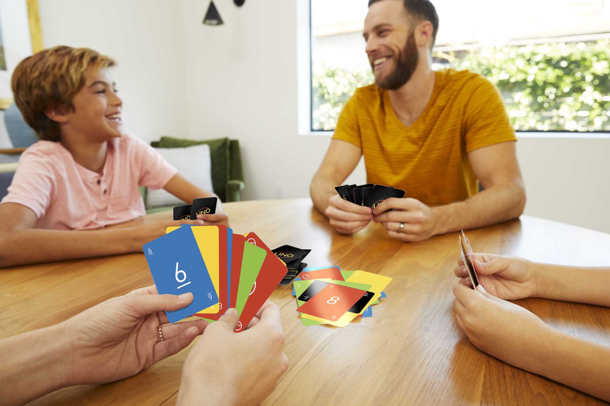 Игра карточная Games UNO 112 карт в дисплее - Image 6