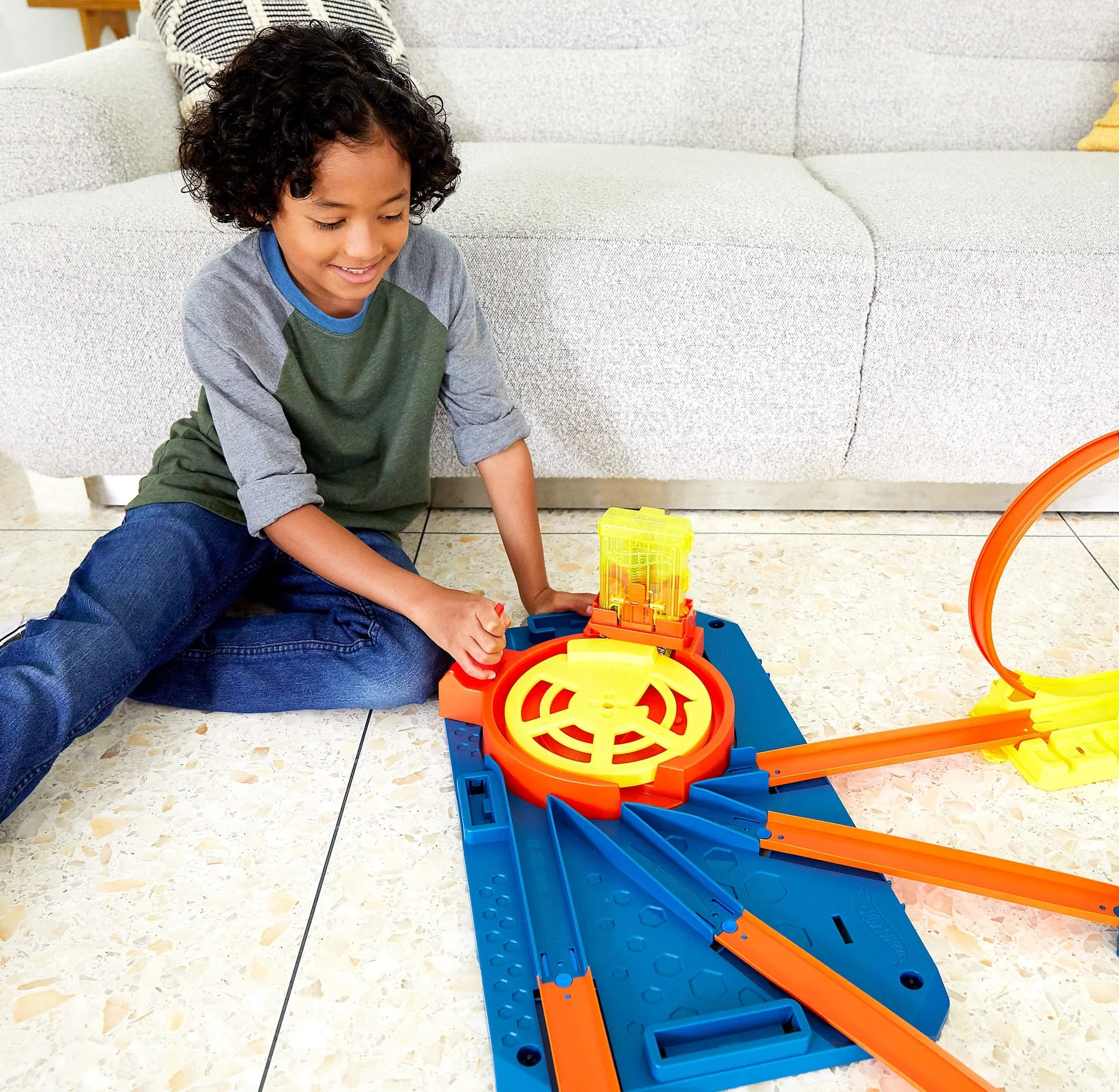 Набор игровой Hot Wheels Конструктор Трасс Мега-пуск - Image 2