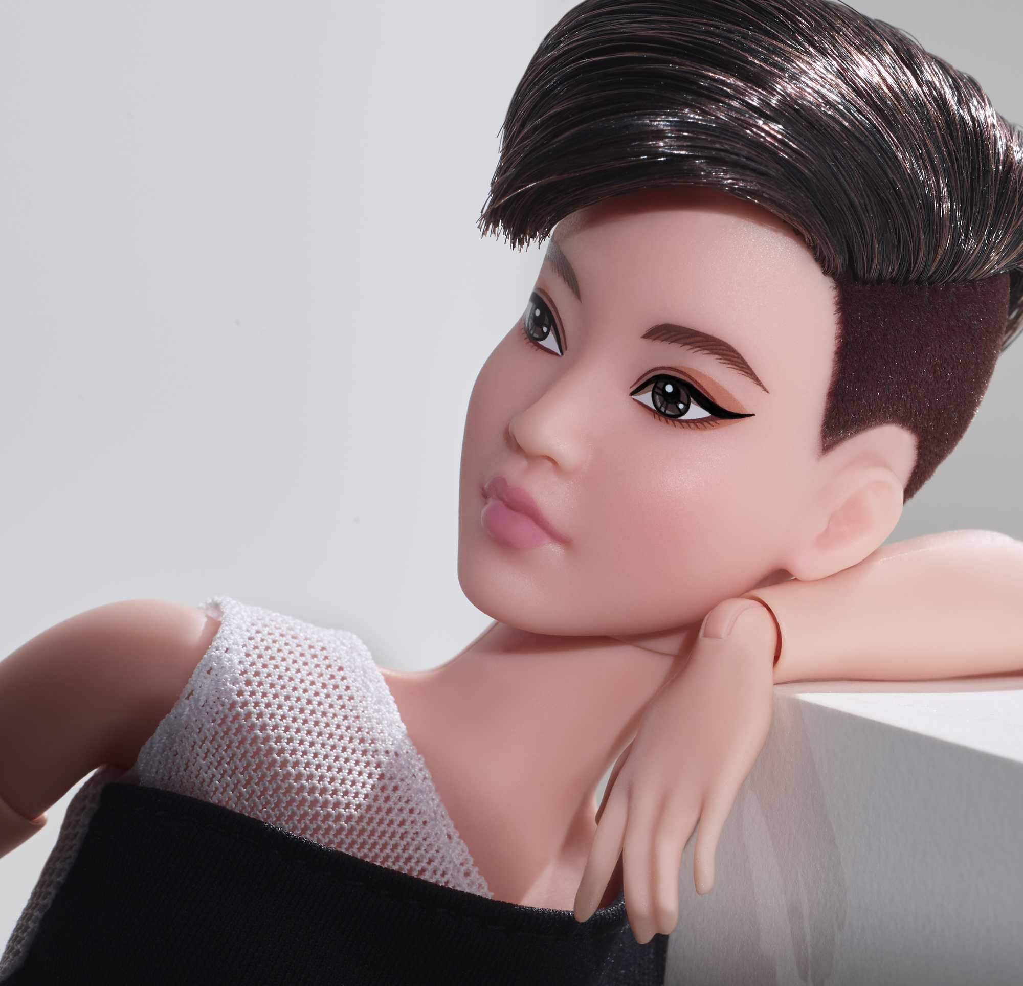 Кукла Barbie из серии Looks Азиатка - Image 3