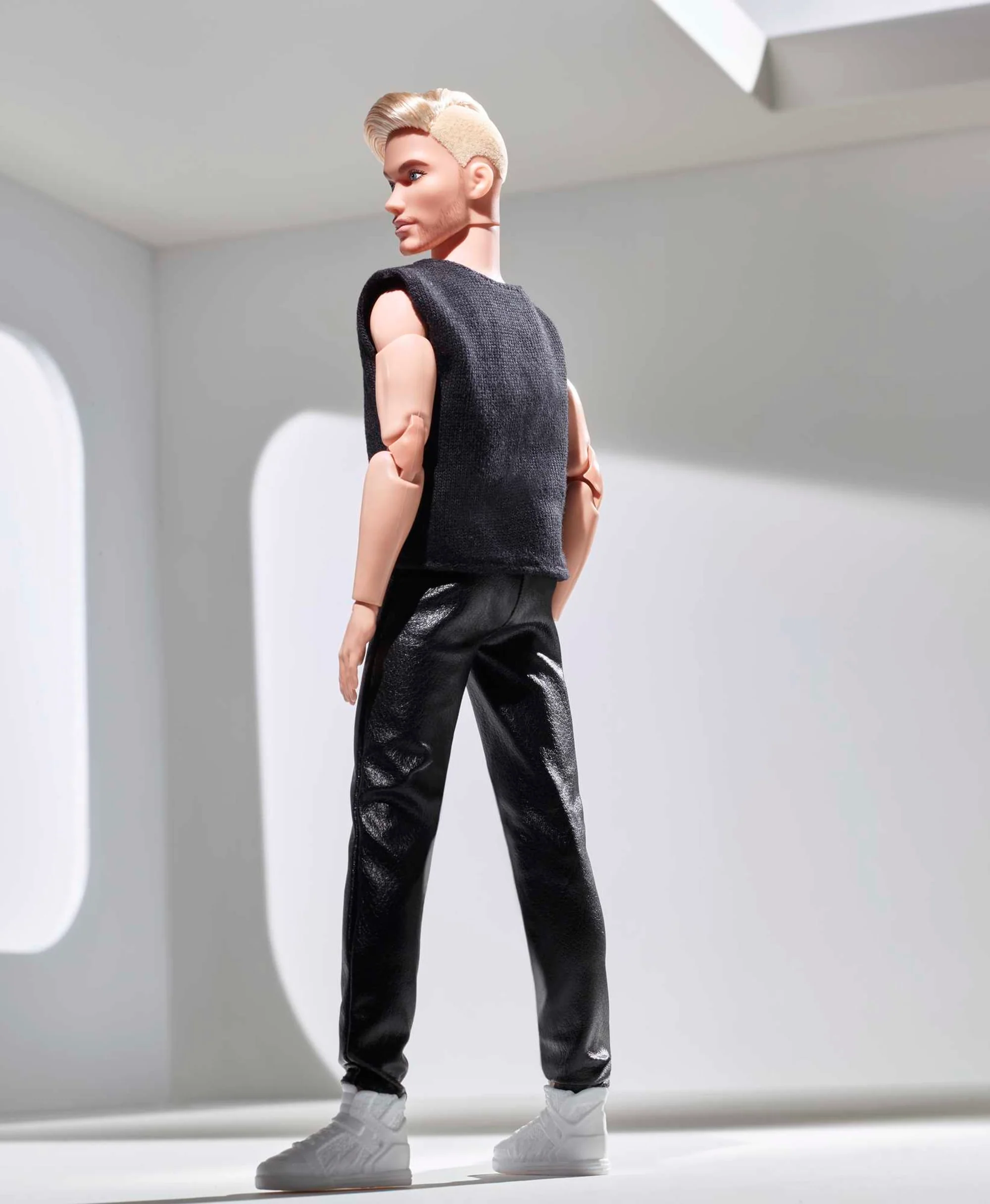 Кукла Barbie из серии Looks Кен Блондин - Image 4