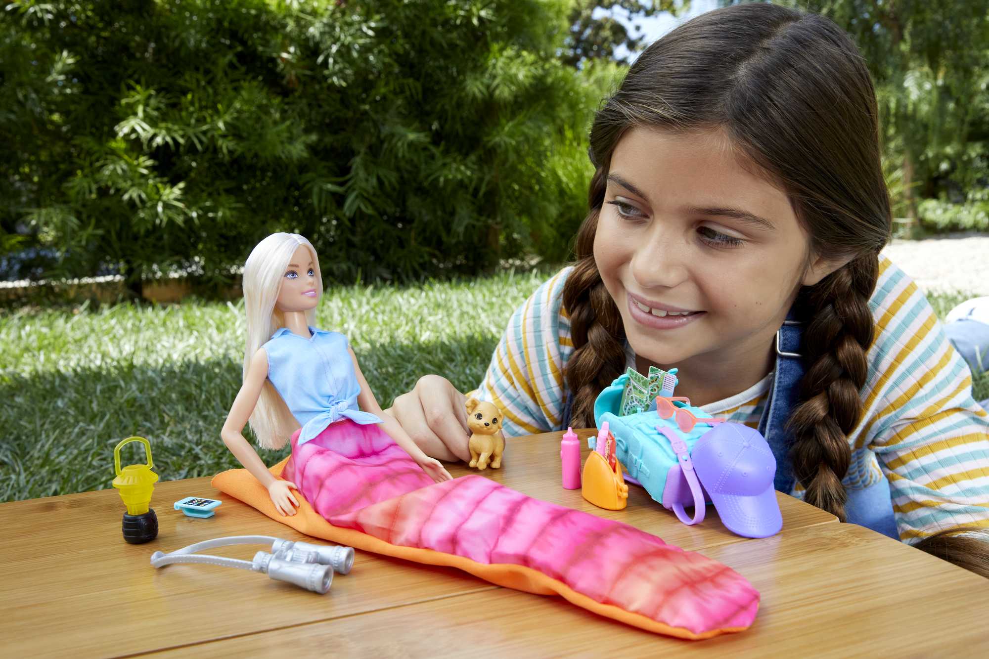 Набор игровой Barbie Малибу Кемпинг (кукла с питомцем и аксессуарами) - Image 2