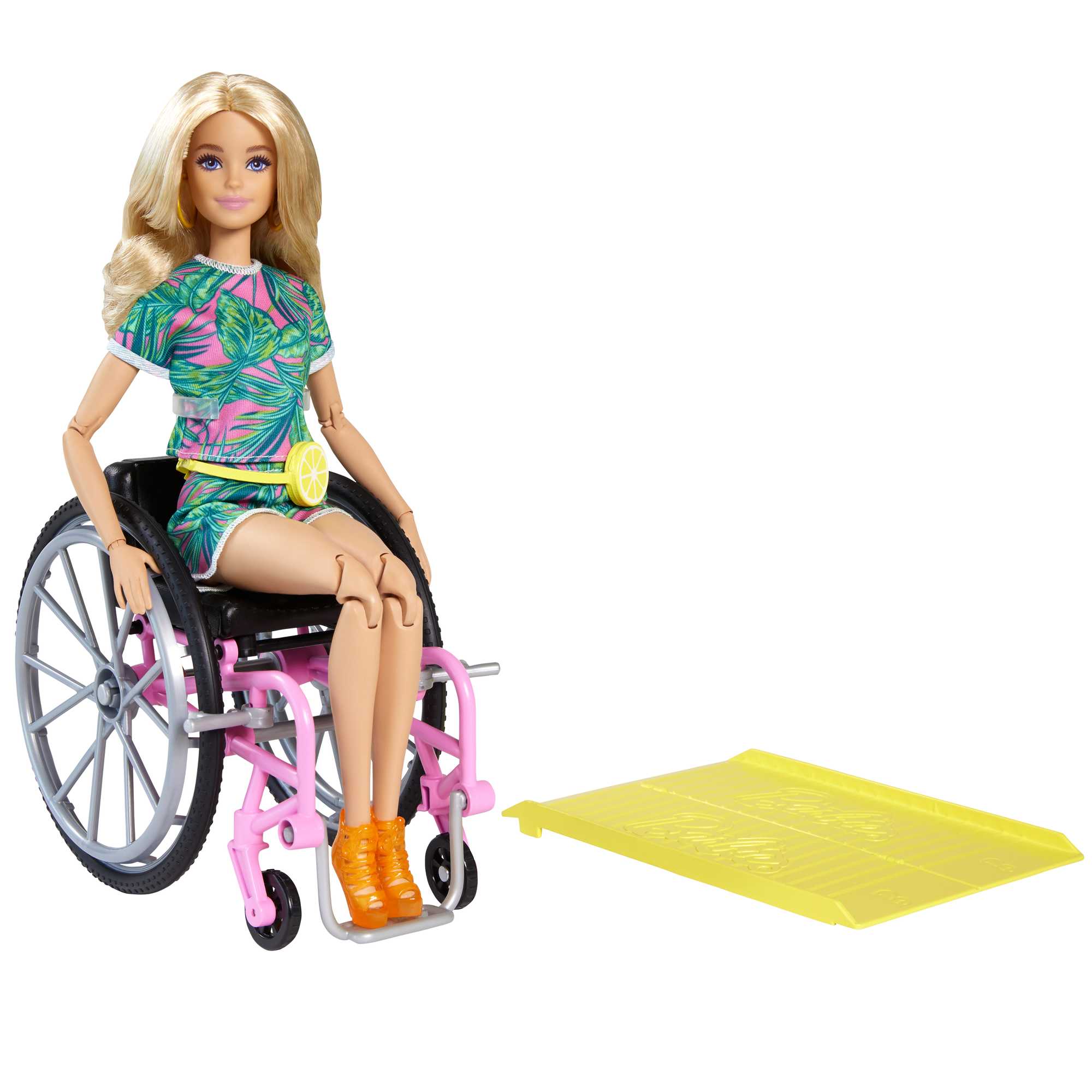 Кукла Barbie в инвалидном кресле