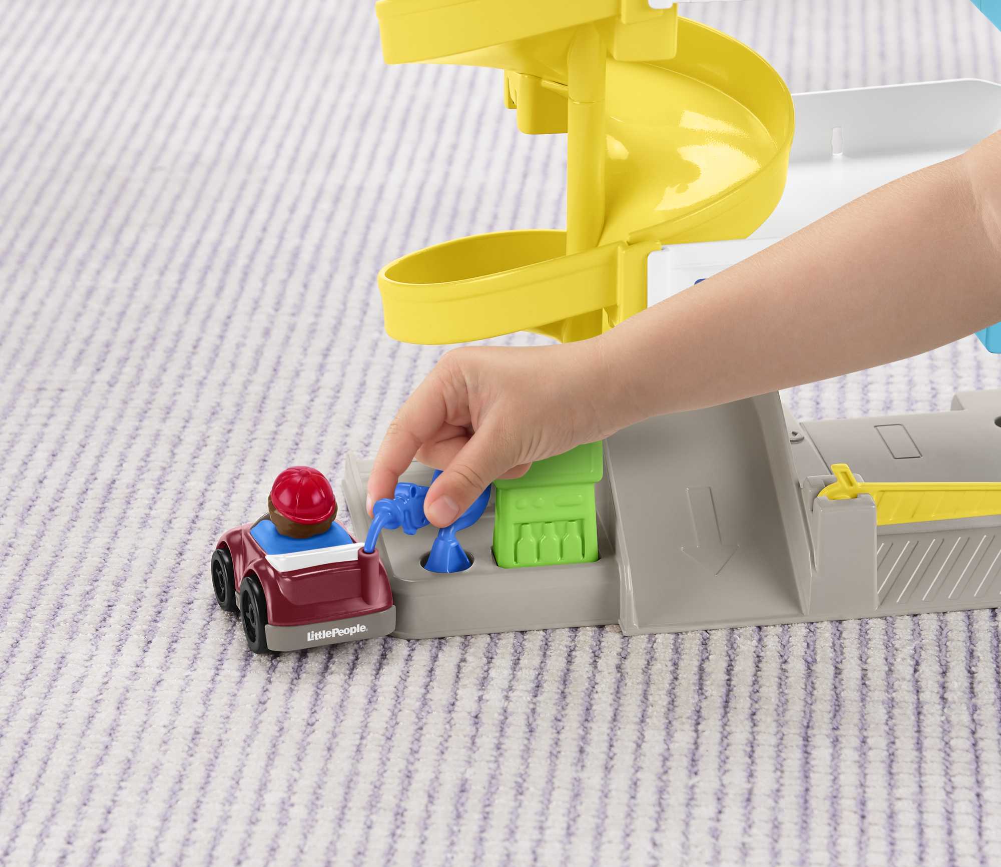 Little People® Набор игровой Автомастерская - Image 4