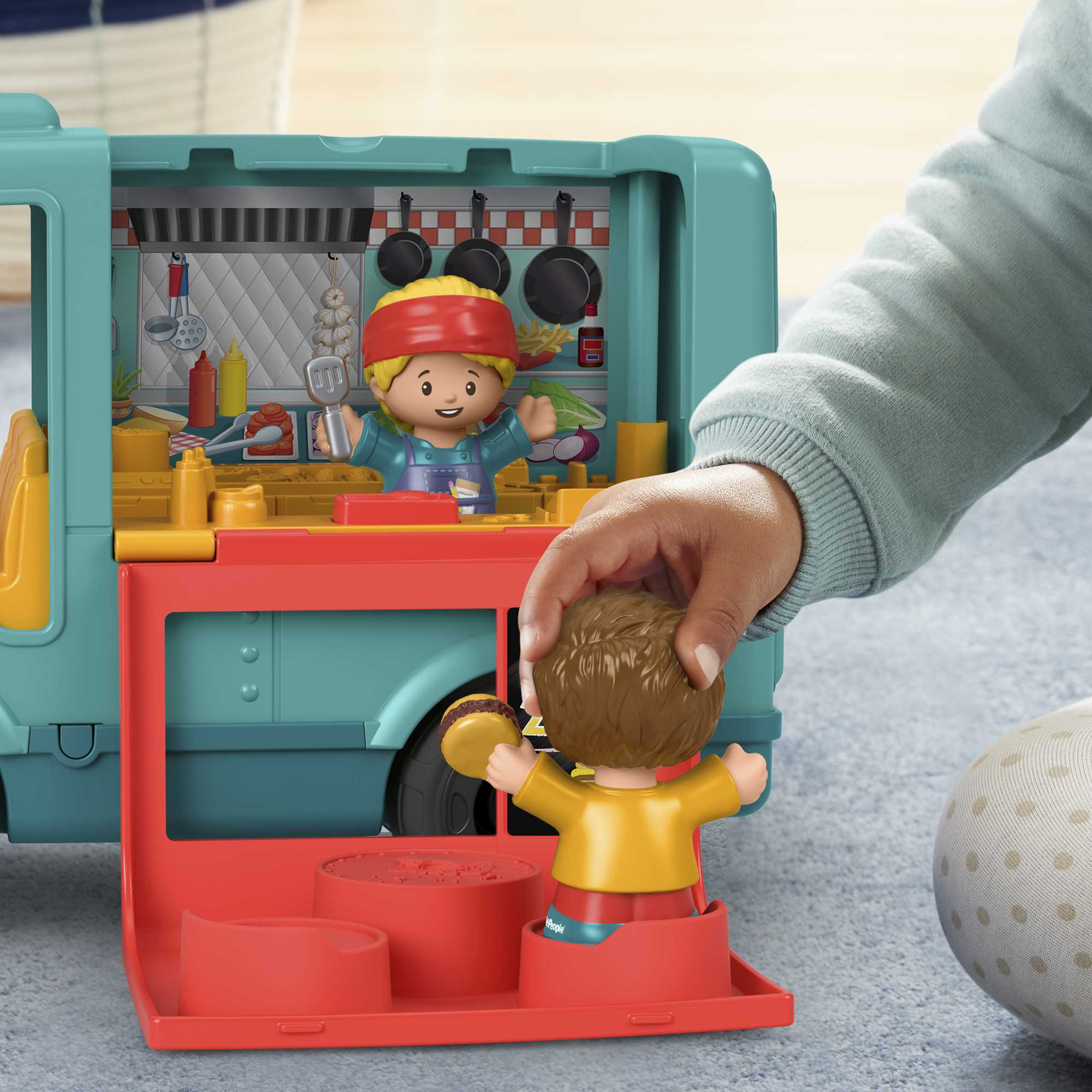 Little People Serve It Up Burger Truck - Image 5